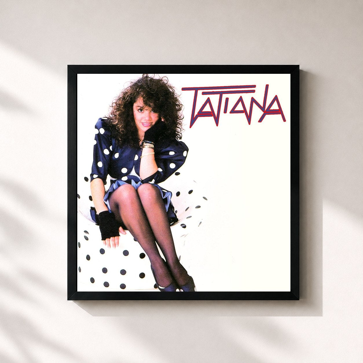 #noir Tableau carré de l'album No Vuelvas A Besarme de Tatiana, cadre noir 32x32 cm