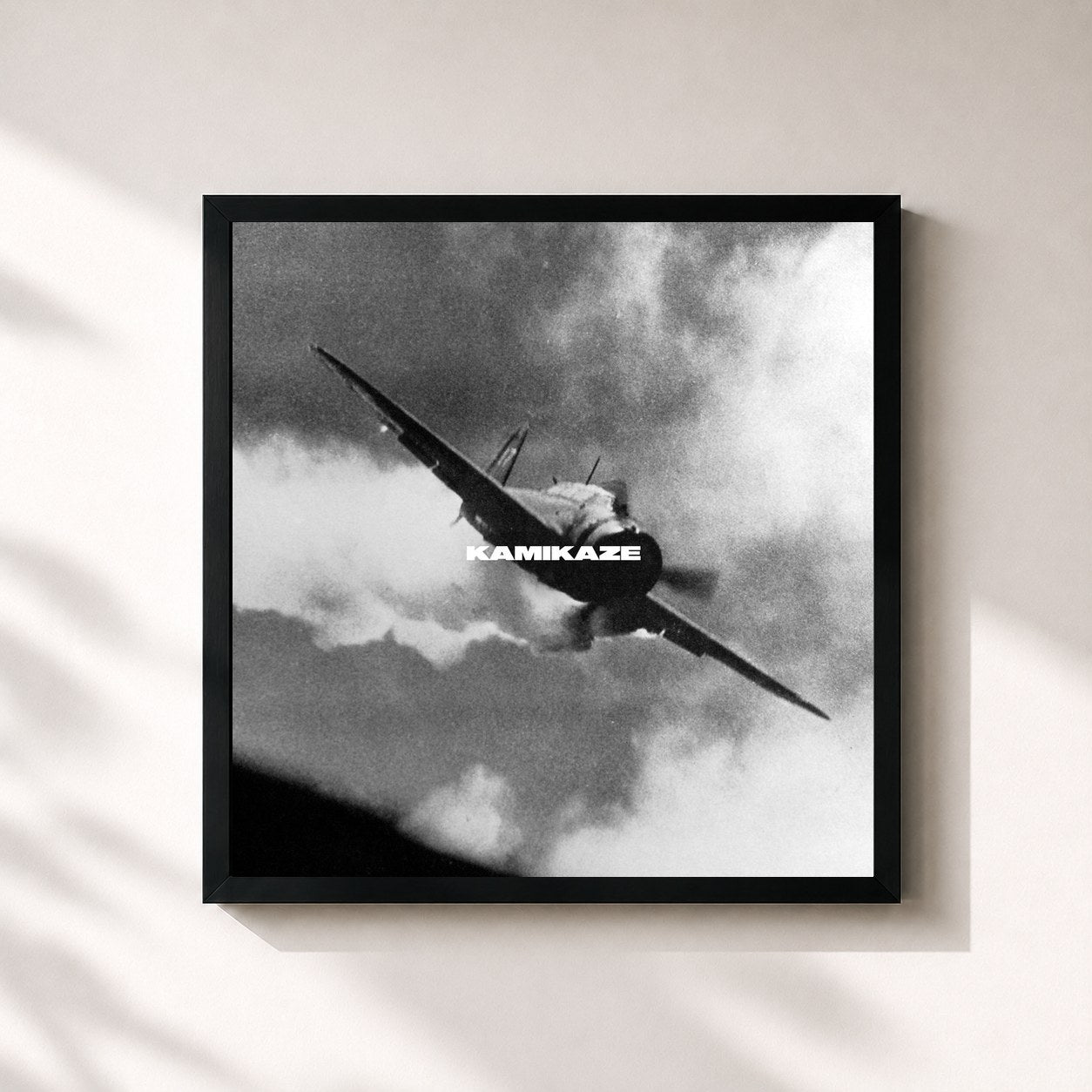 #noir Tableau carré de l'album Kamikaze de Metrickz, cadre noir 32x32 cm