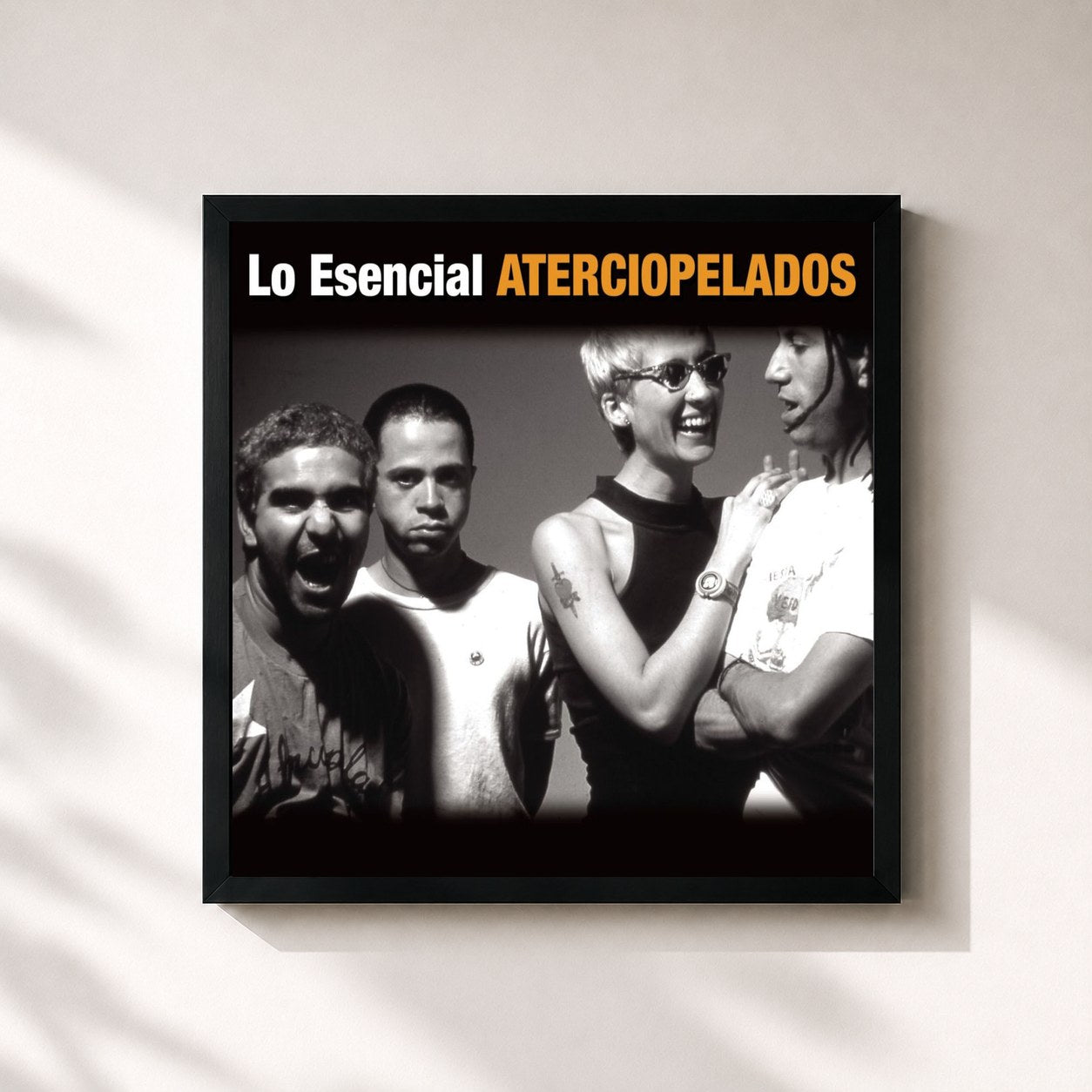 #noir Tableau carré de l'album Lo Esencial de Aterciopelados, cadre noir 32x32 cm