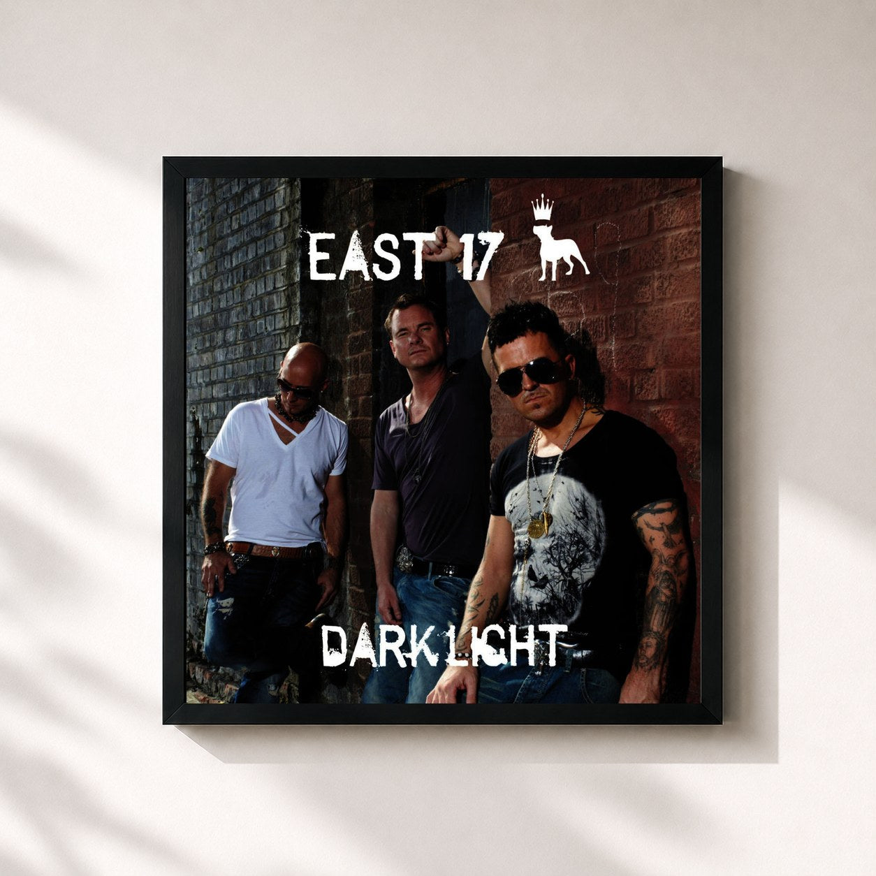 #noir Tableau carré de l'album Dark Light de East 17, cadre noir 32x32 cm