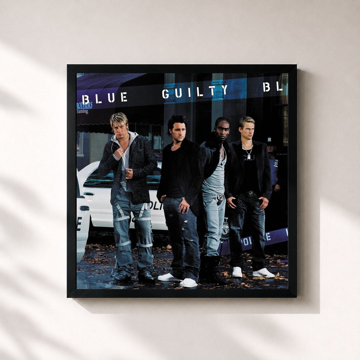 #noir Tableau carré de l'album Guilty de Blue, cadre noir 32x32 cm