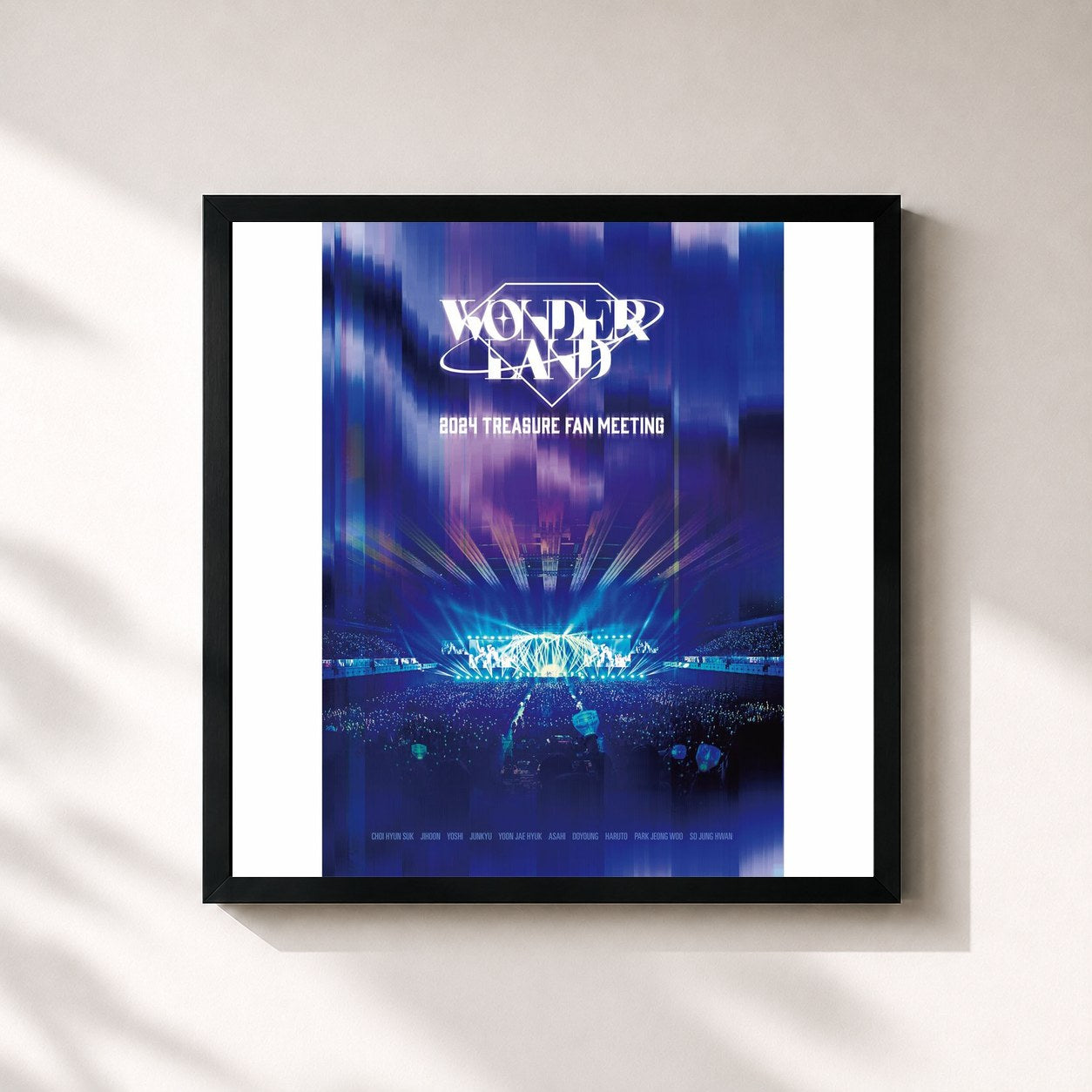 #noir Tableau carré de l'album 2024 TREASURE FAN MEETING~WONDERLAND~ de TREASURE, cadre noir 32x32 cm