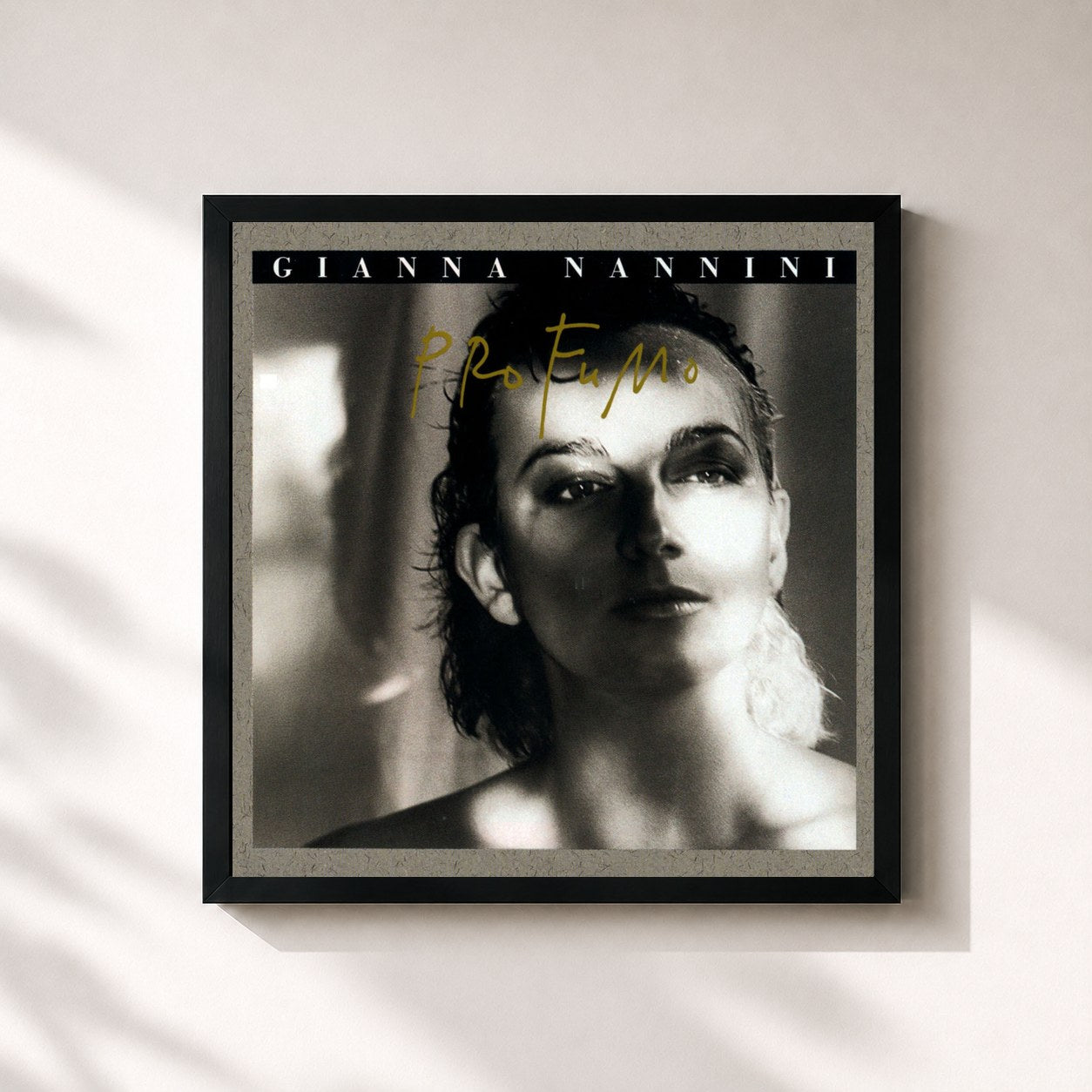 #noir Tableau carré de l'album Profumo de Gianna Nannini, cadre noir 32x32 cm
