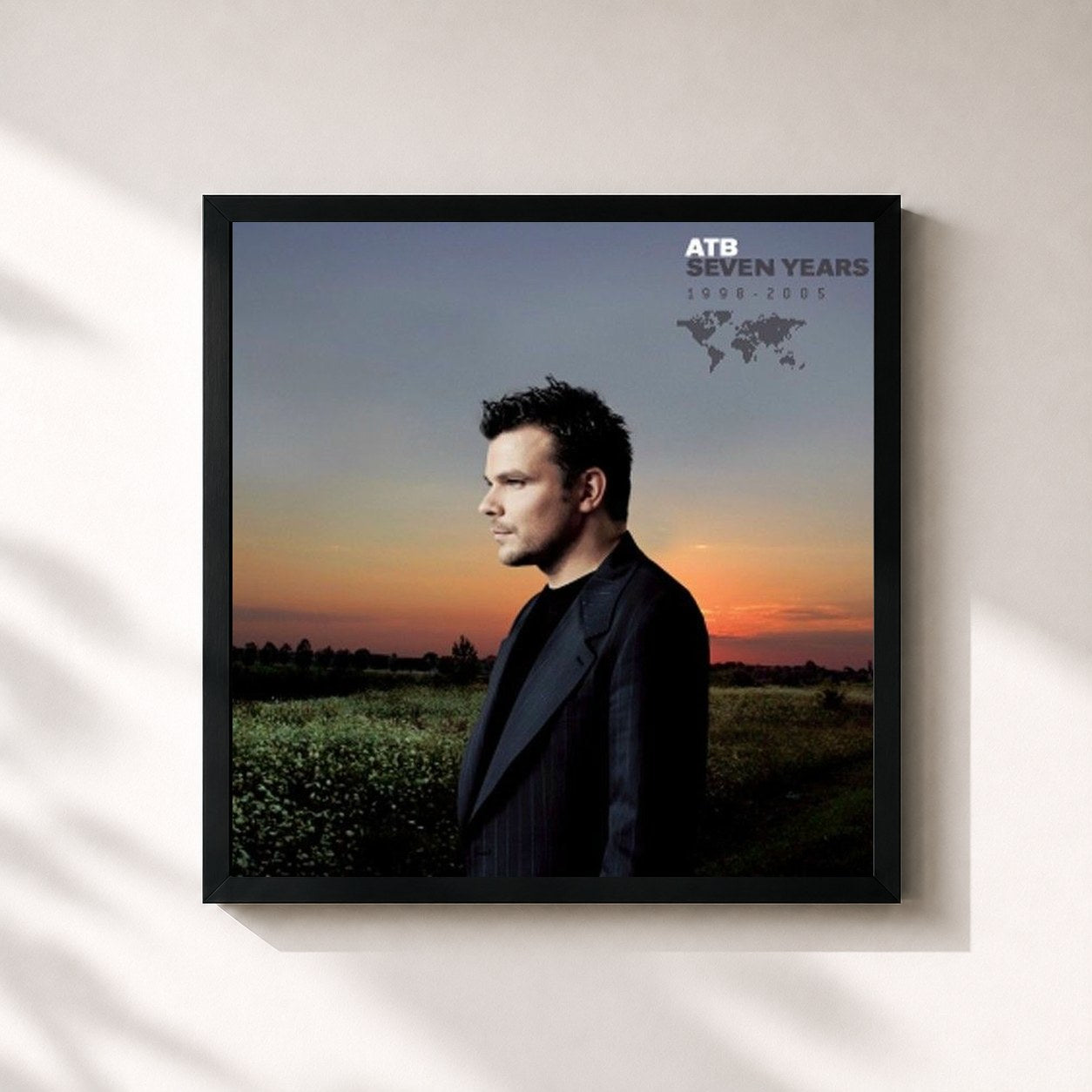 #noir Tableau carré de l'album Seven Years de ATB, cadre noir 32x32 cm