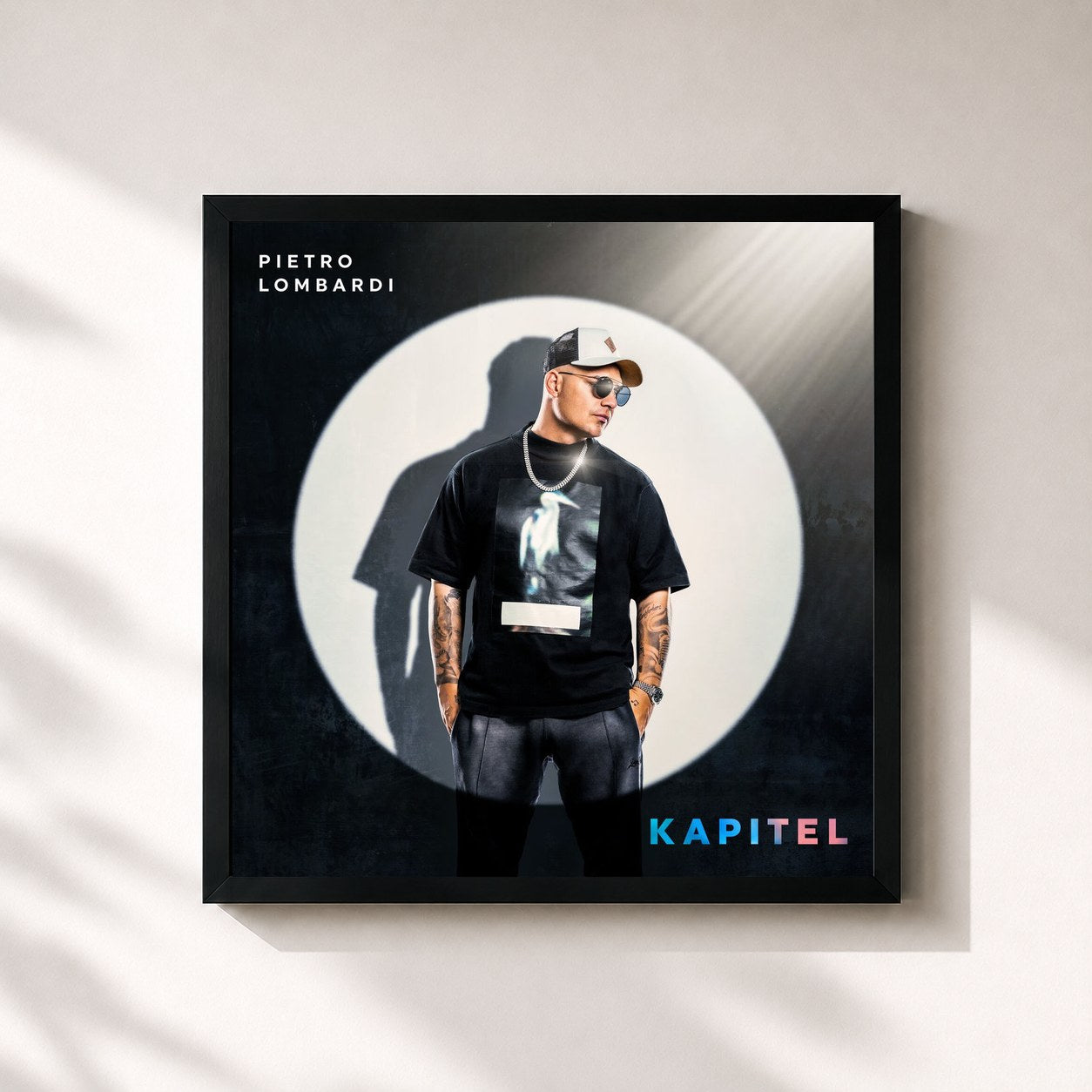 #noir Tableau carré de l'album Kapitel de Pietro Lombardi, cadre noir 32x32 cm
