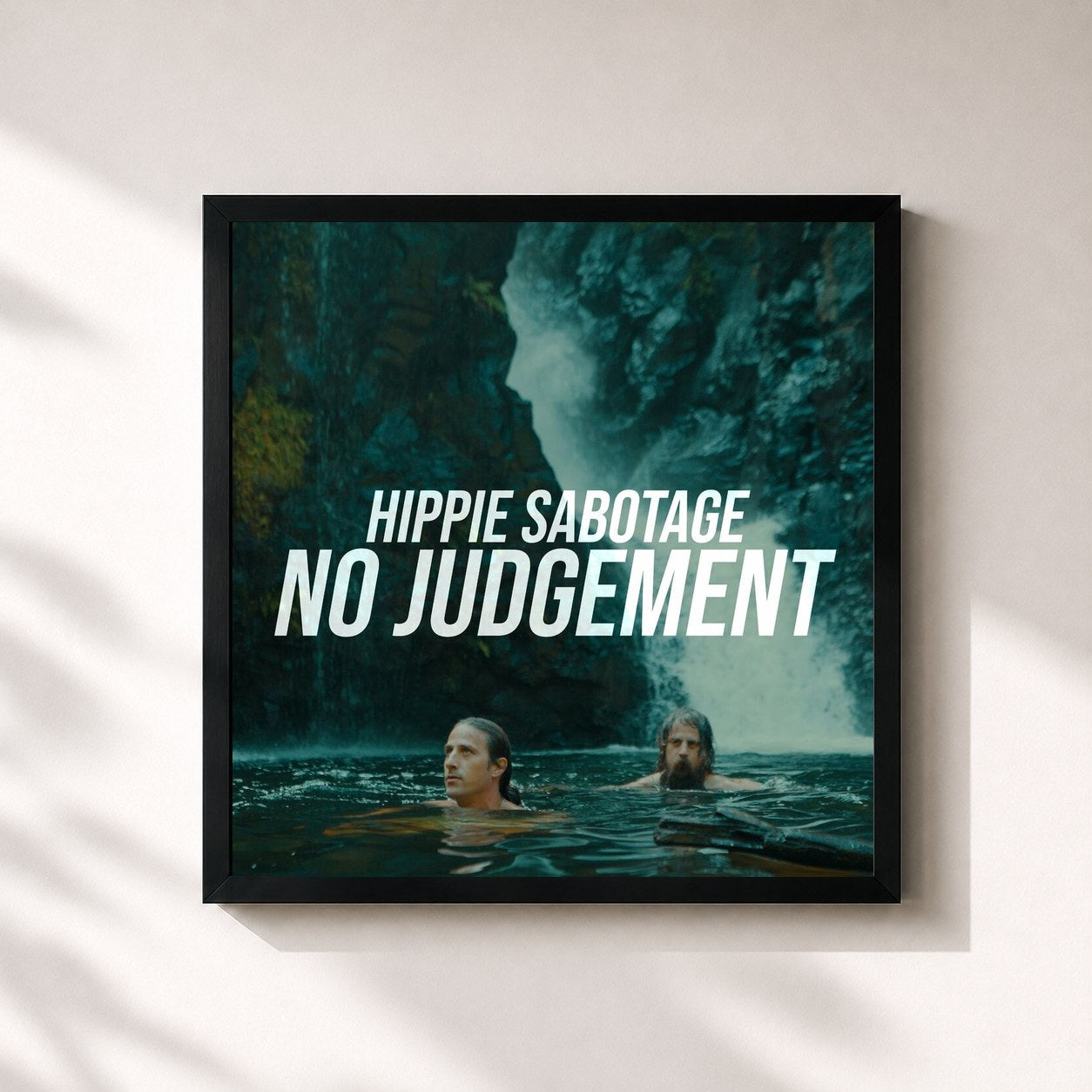 #noir Tableau carré de l'album No Judgement de Hippie Sabotage, cadre noir 32x32 cm