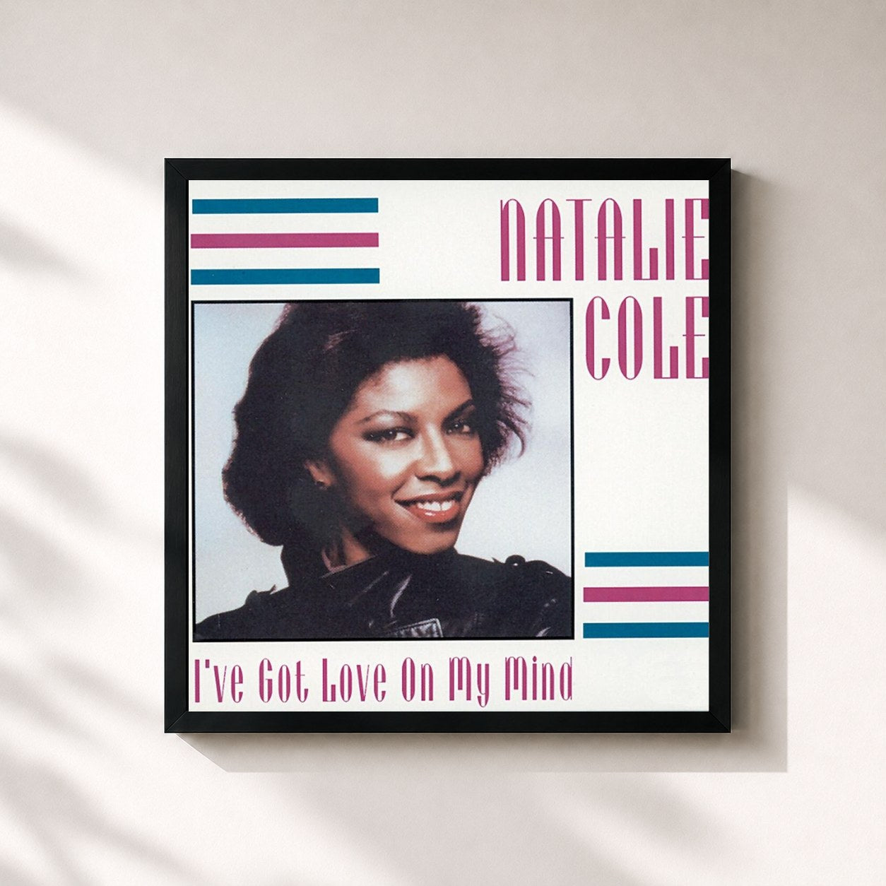 #noir Tableau carré de l'album I've Got Love On My Mind de Natalie Cole, cadre noir 32x32 cm