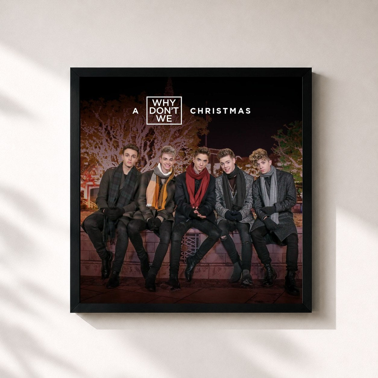 #noir Tableau carré de l'album A Why Don't We Christmas de Why Don't We, cadre noir 32x32 cm