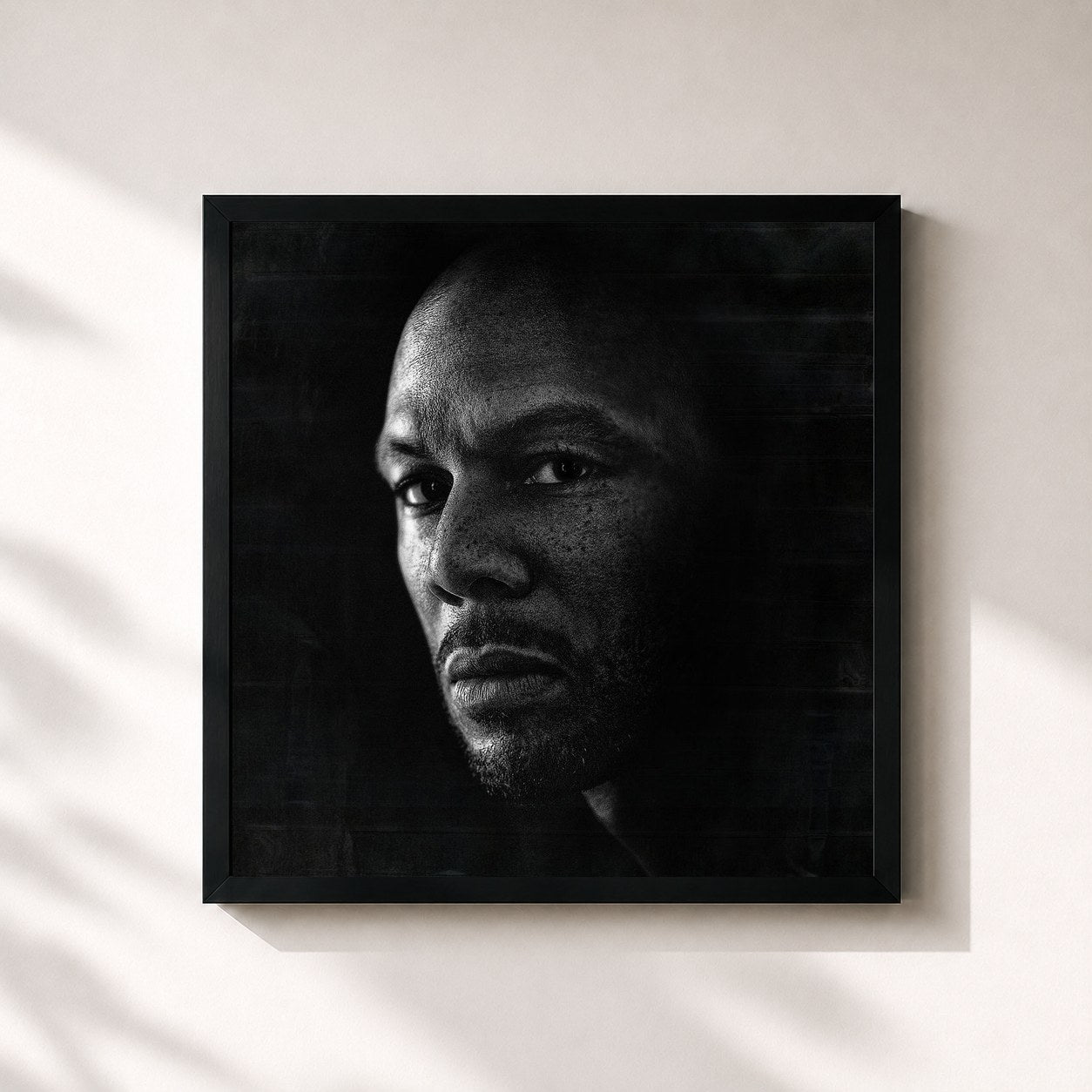 #noir Tableau carré de l'album Nobody's Smiling de Common, cadre noir 32x32 cm