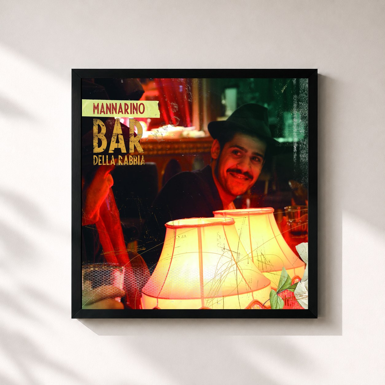 #noir Tableau carré de l'album Bar Della Rabbia de Mannarino, cadre noir 32x32 cm