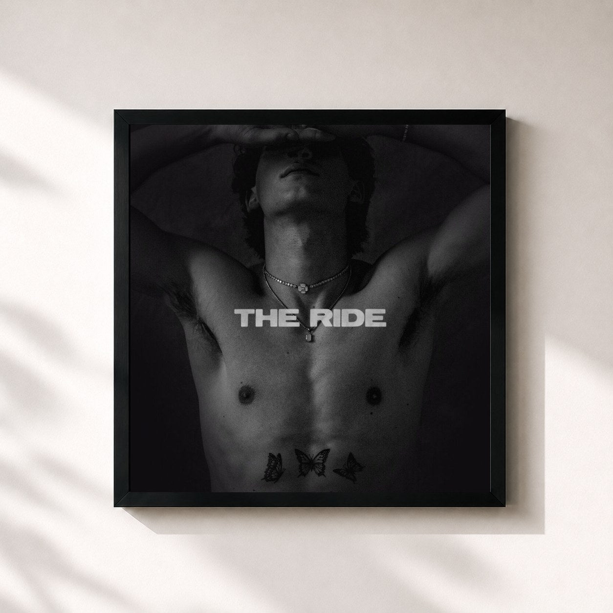 #noir Tableau carré de l'album The Ride de Johnny Orlando, cadre noir 32x32 cm
