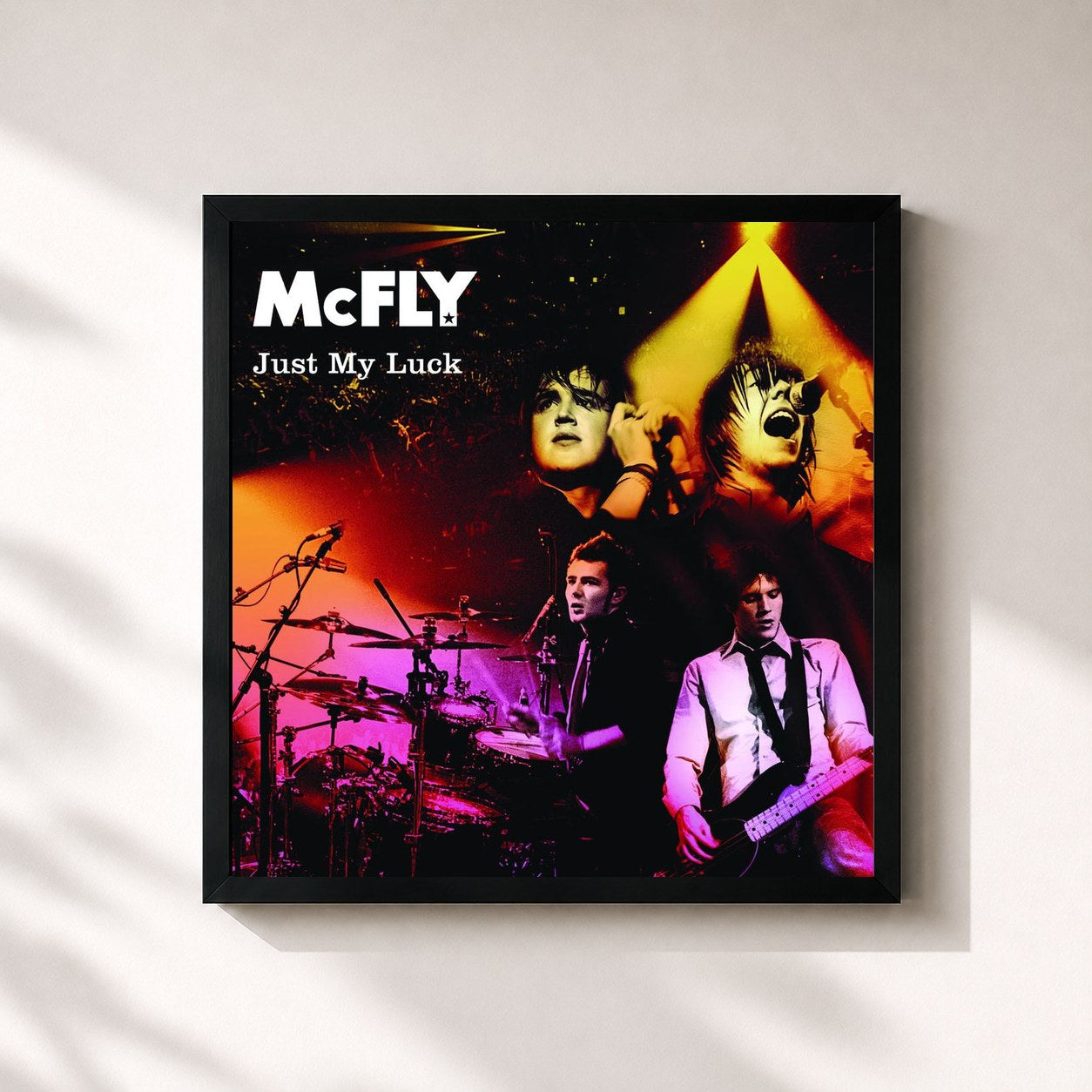 #noir Tableau carré de l'album Just My Luck de McFly, cadre noir 32x32 cm