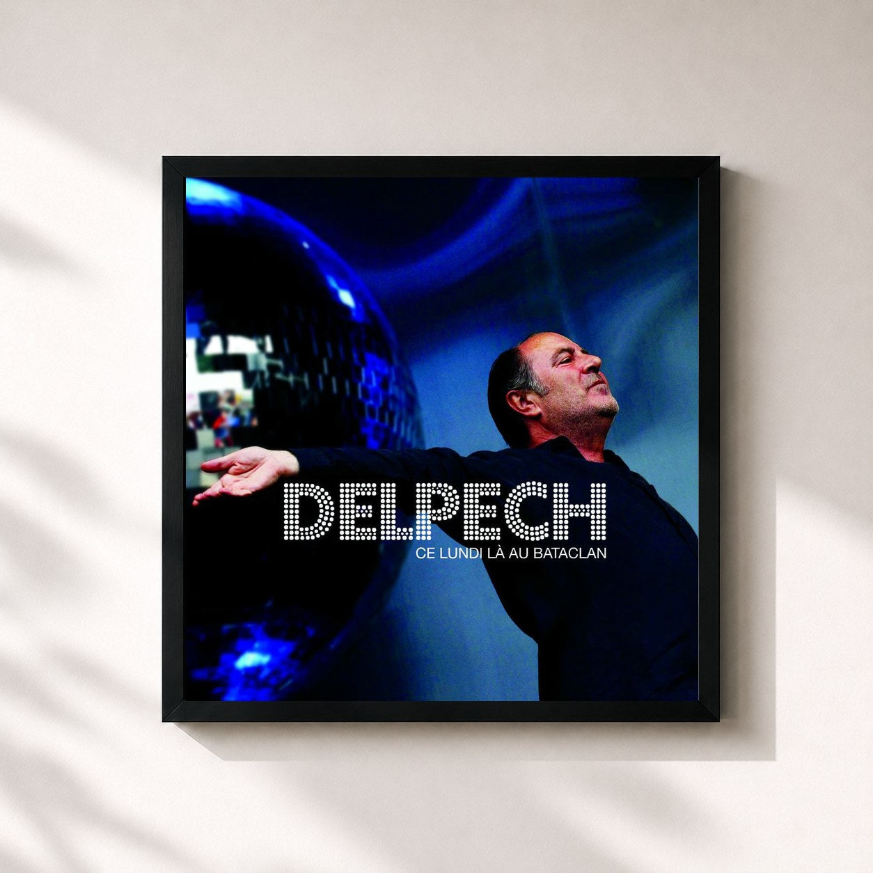 #noir Tableau carré de l'album Ce Lundi Là Au Bataclan de Michel Delpech, cadre noir 32x32 cm