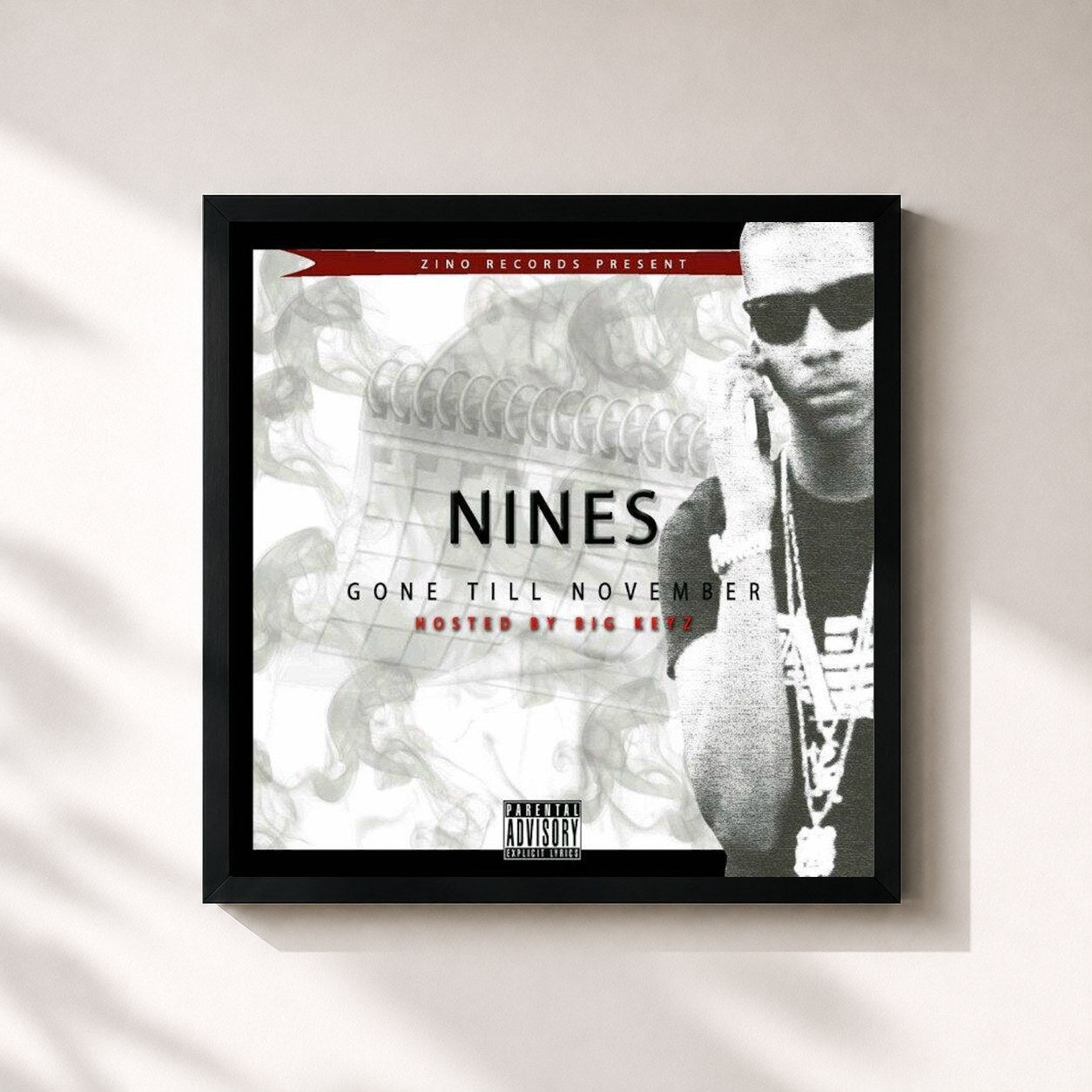 #noir Tableau carré de l'album Gone Till November de Nines, cadre noir 32x32 cm