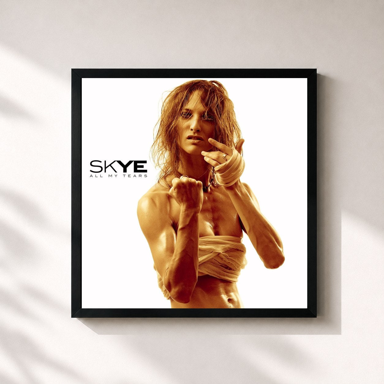 #noir Tableau carré de l'album All My Tears (part 1) de Skye, cadre noir 32x32 cm