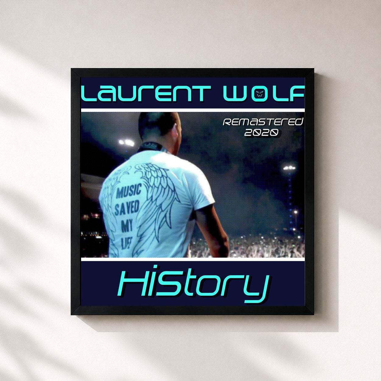 #noir Tableau carré de l'album History (Remastered 2020) de Laurent Wolf, cadre noir 32x32 cm