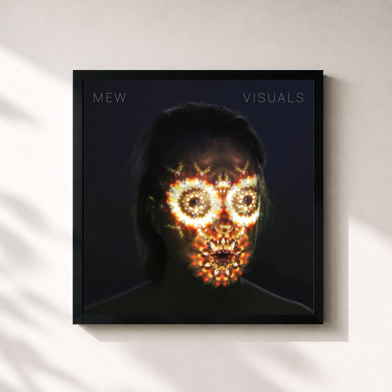 #noir Tableau carré de l'album Visuals de Mew, cadre noir 32x32 cm