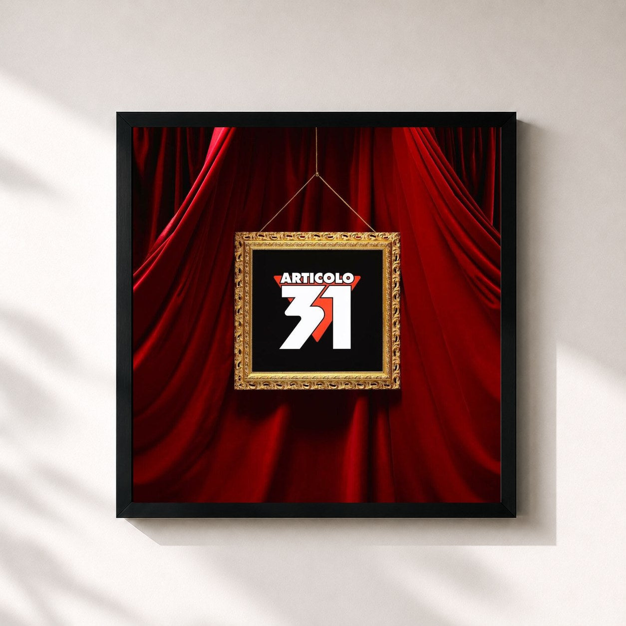 #noir Tableau carré de l'album PROTOMARANZA de Articolo 31, cadre noir 32x32 cm