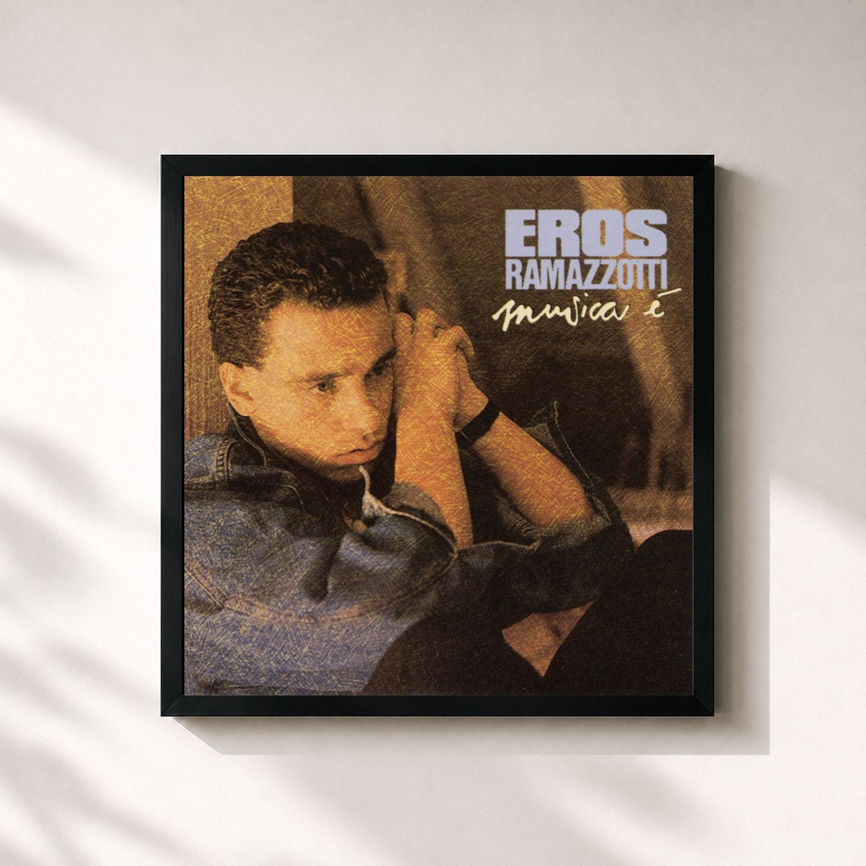 #noir Tableau carré de l'album Musica è de Eros Ramazzotti, cadre noir 32x32 cm