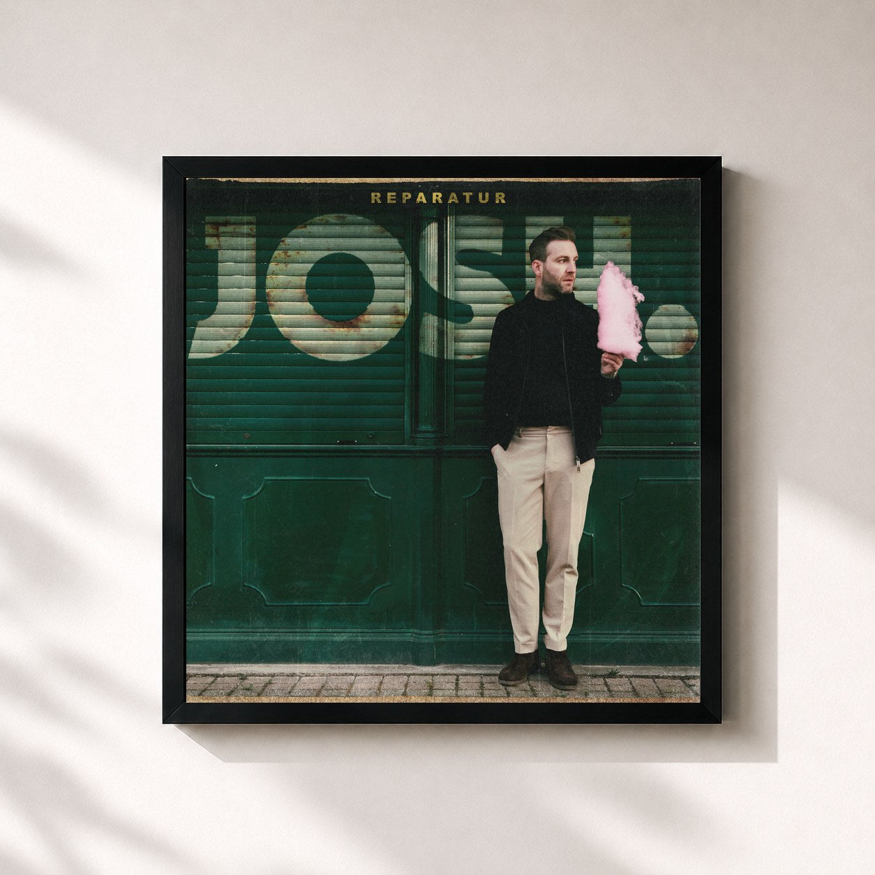 #noir Tableau carré de l'album Reparatur de Josh., cadre noir 32x32 cm
