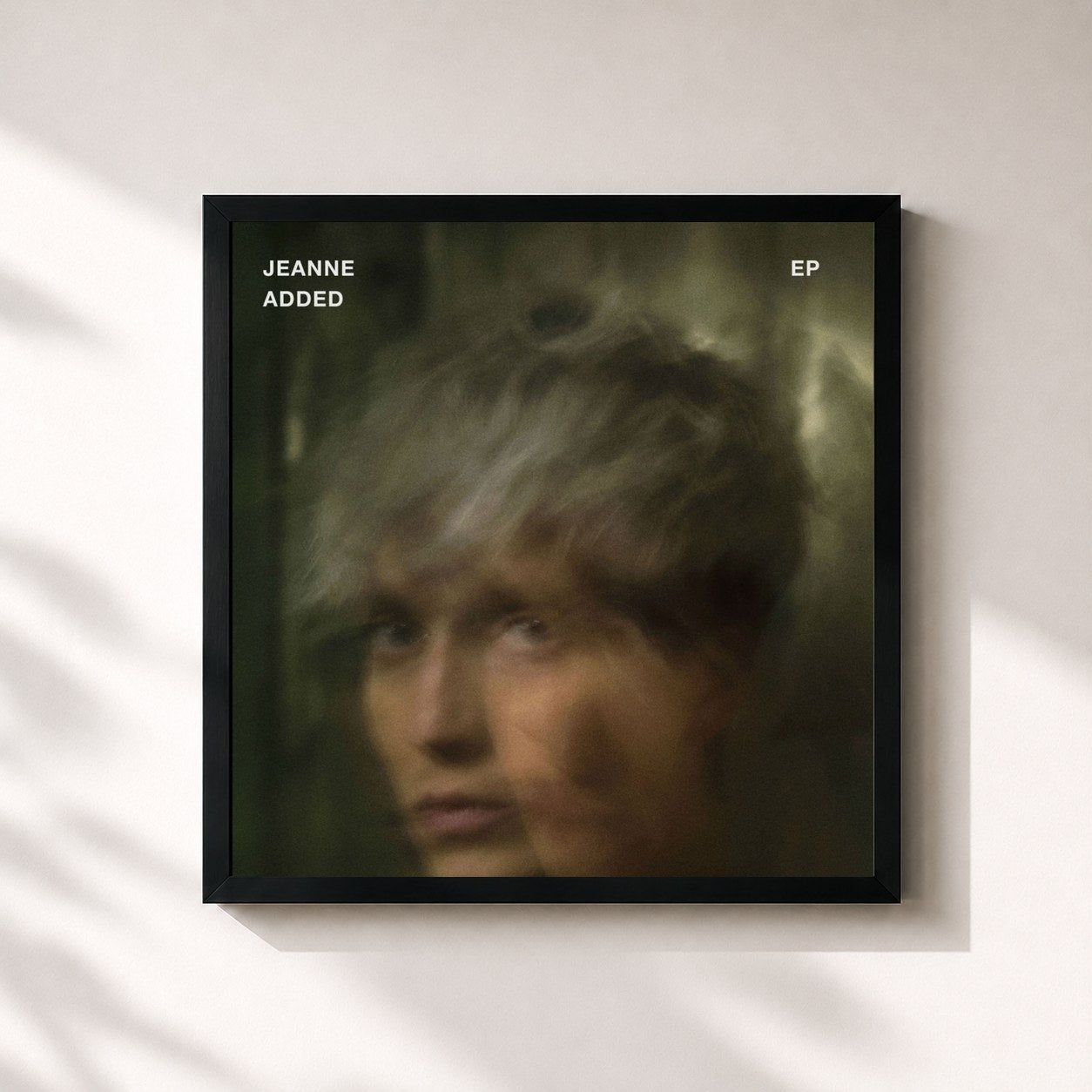 #noir Tableau carré de l'album EP (Deezer Session) de Jeanne Added, cadre noir 32x32 cm