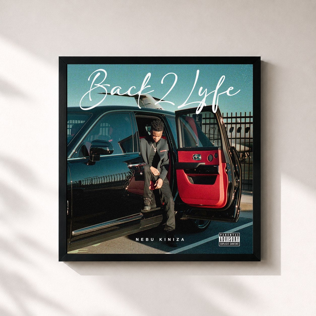 #noir Tableau carré de l'album Back2Lyfe de Nebu Kiniza, cadre noir 32x32 cm