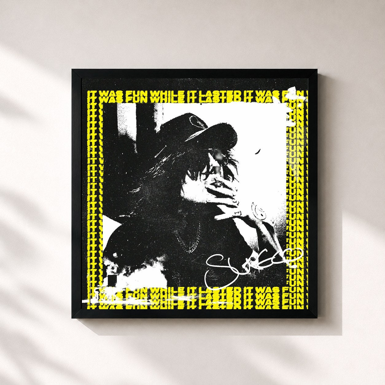 #noir Tableau carré de l'album It Was Fun While It Lasted (Deluxe) de Sueco, cadre noir 32x32 cm