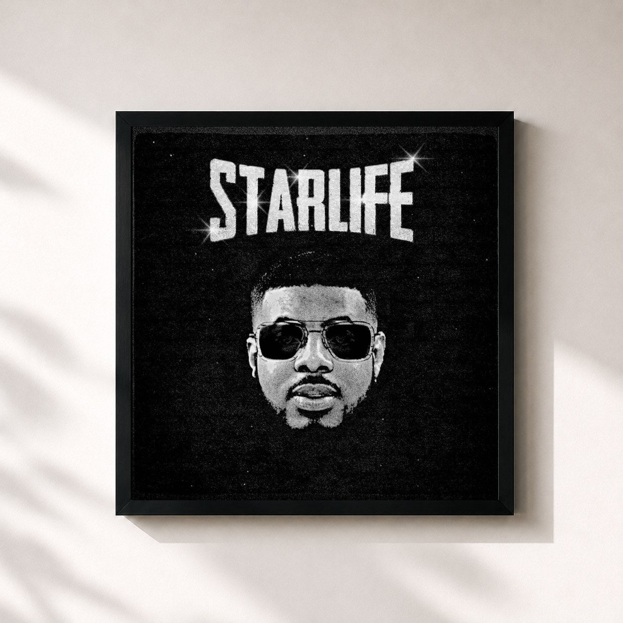 #noir Tableau carré de l'album Starlife de Henkie T, cadre noir 32x32 cm