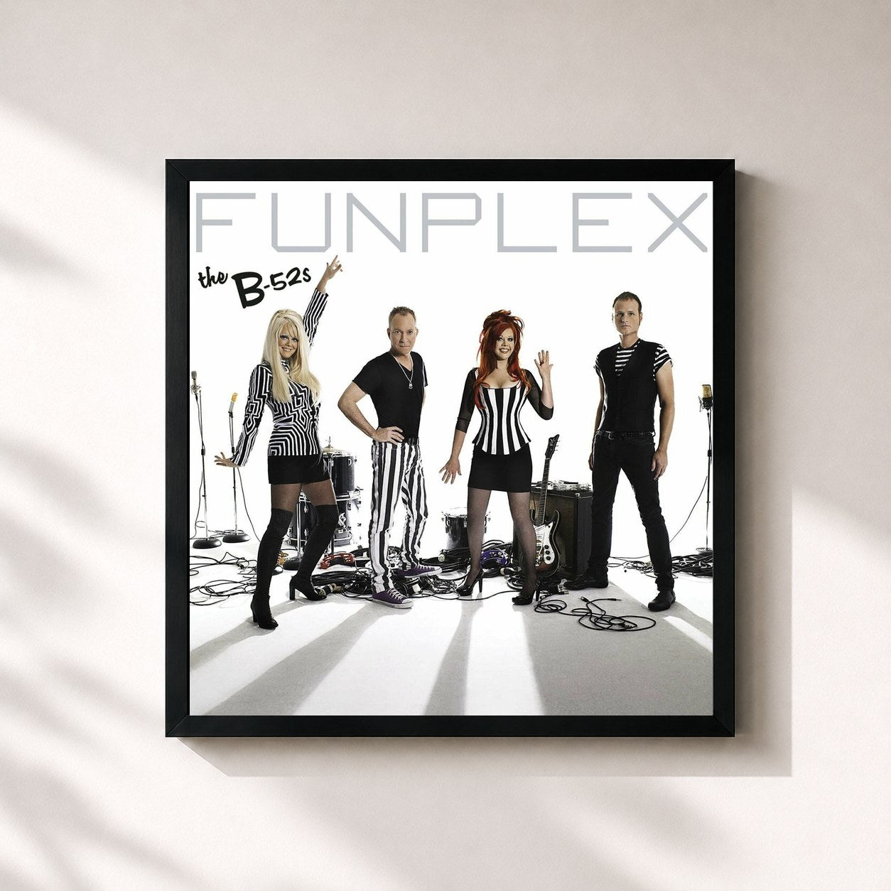 #noir Tableau carré de l'album Funplex de The B-52's, cadre noir 32x32 cm