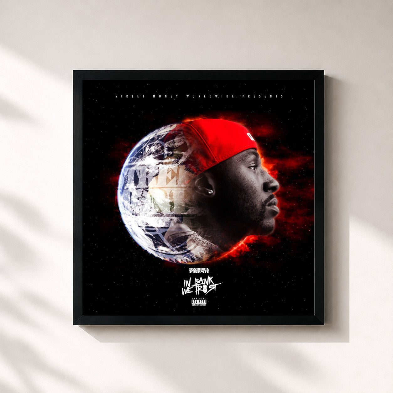 #noir Tableau carré de l'album In Bank We Trust de Bankroll Fresh, cadre noir 32x32 cm