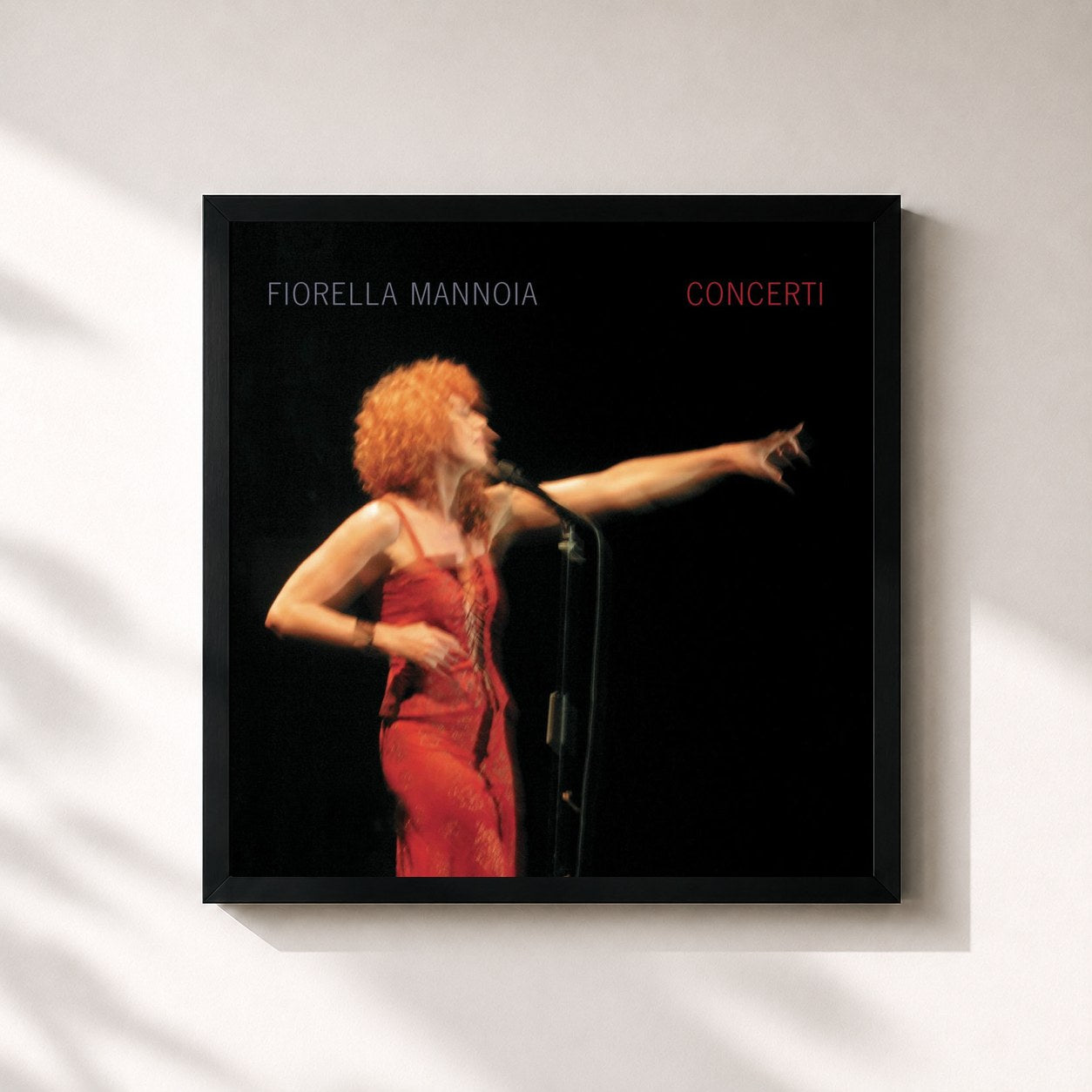 #noir Tableau carré de l'album Concerti de Fiorella Mannoia, cadre noir 32x32 cm
