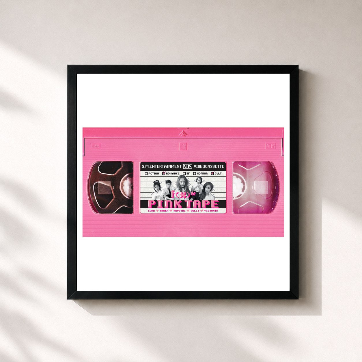 #noir Tableau carré de l'album Pink Tape - f(x) The 2nd Album de F(x), cadre noir 32x32 cm