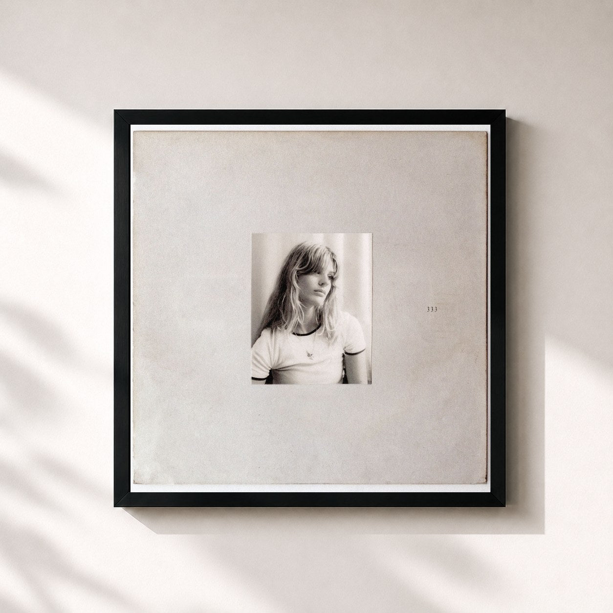 #noir Tableau carré de l'album 333 de Emma Bale, cadre noir 32x32 cm