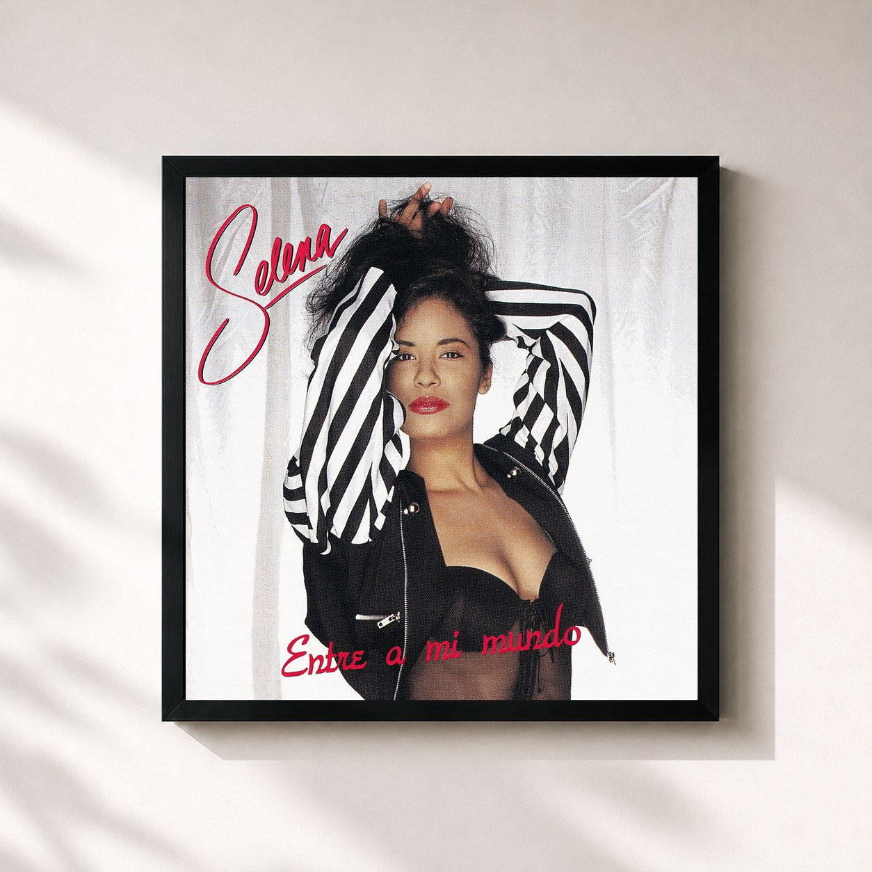 #noir Tableau carré de l'album Entre A Mi Mundo de Selena, cadre noir 32x32 cm