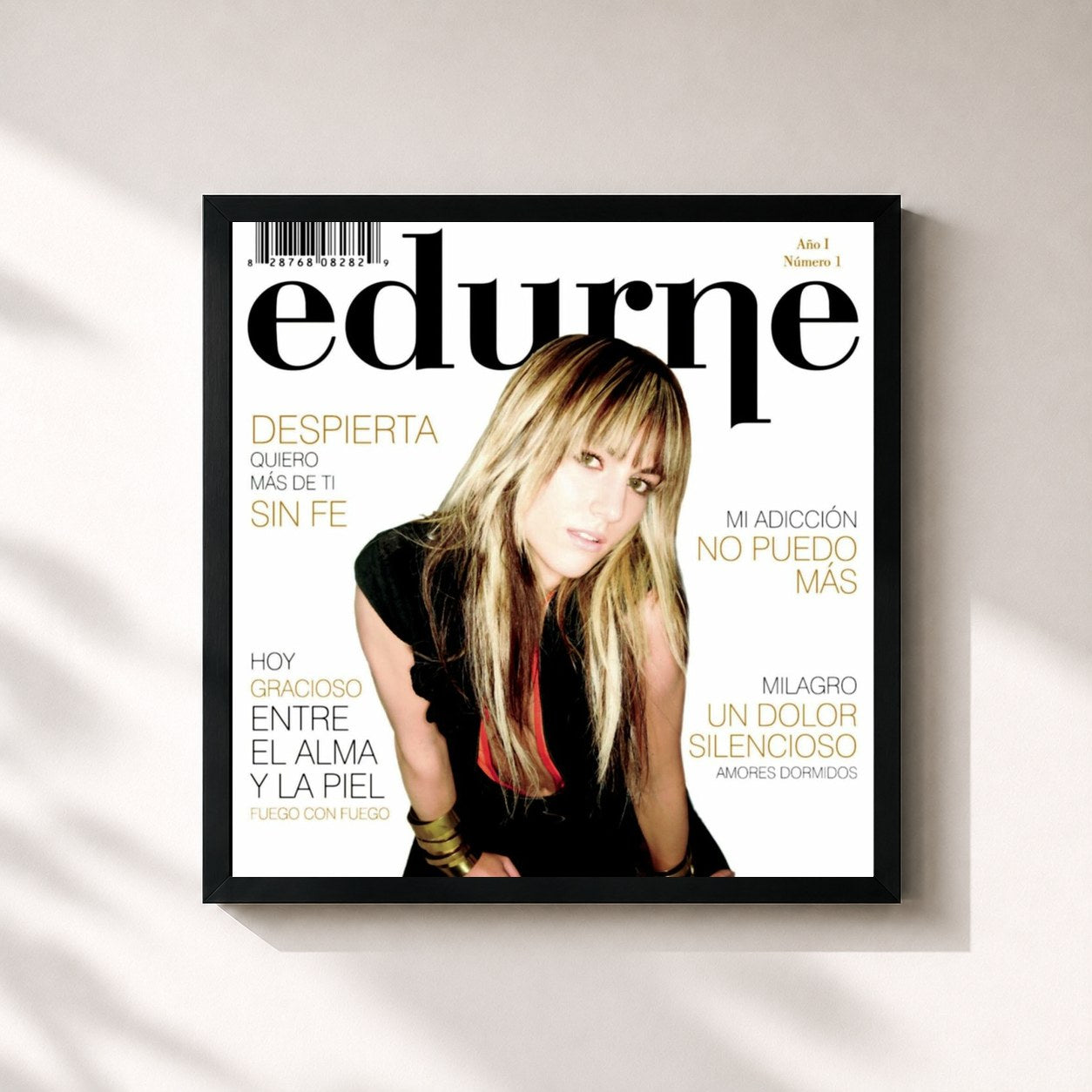 #noir Tableau carré de l'album Edurne de edurne, cadre noir 32x32 cm