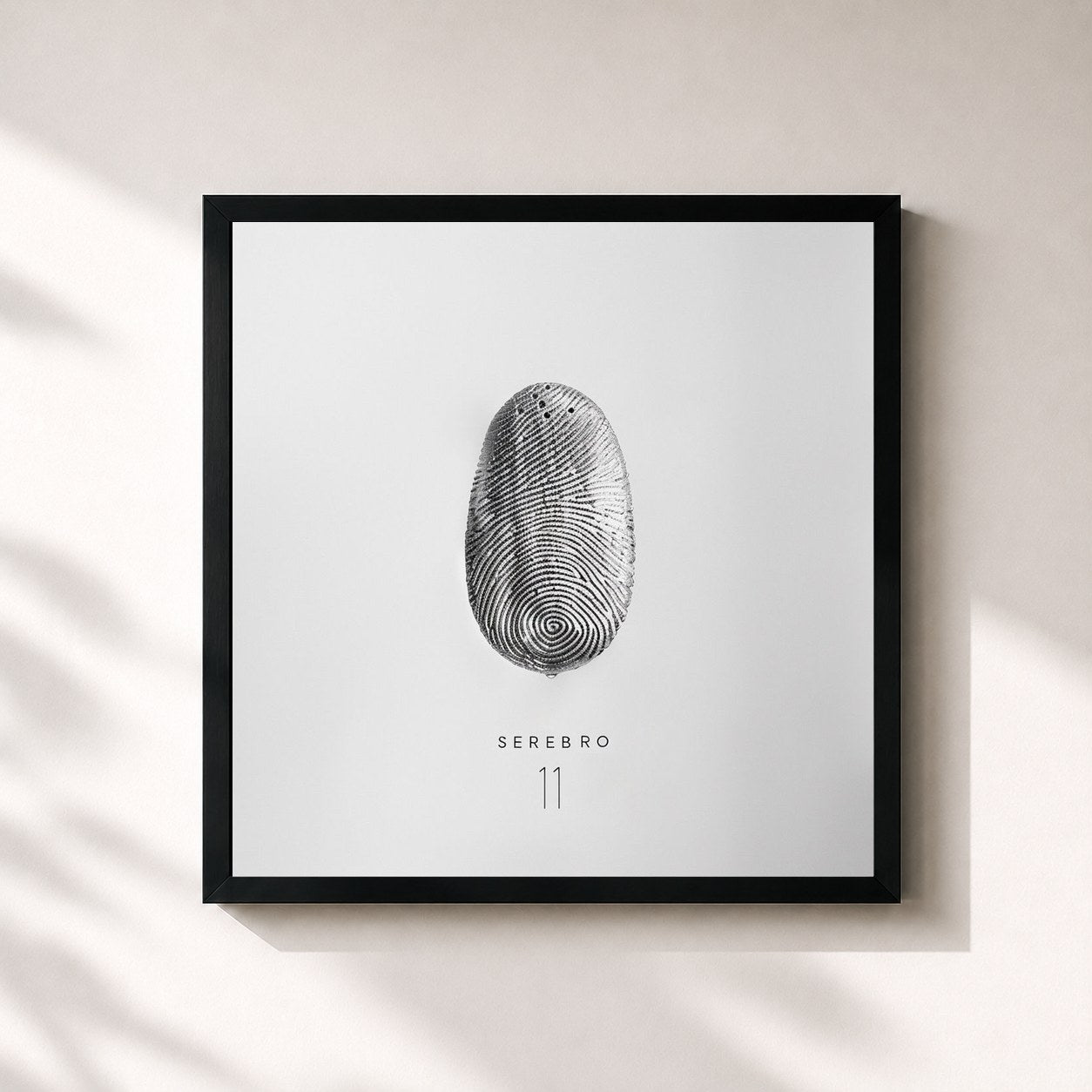 #noir Tableau carré de l'album 11 de Serebro, cadre noir 32x32 cm