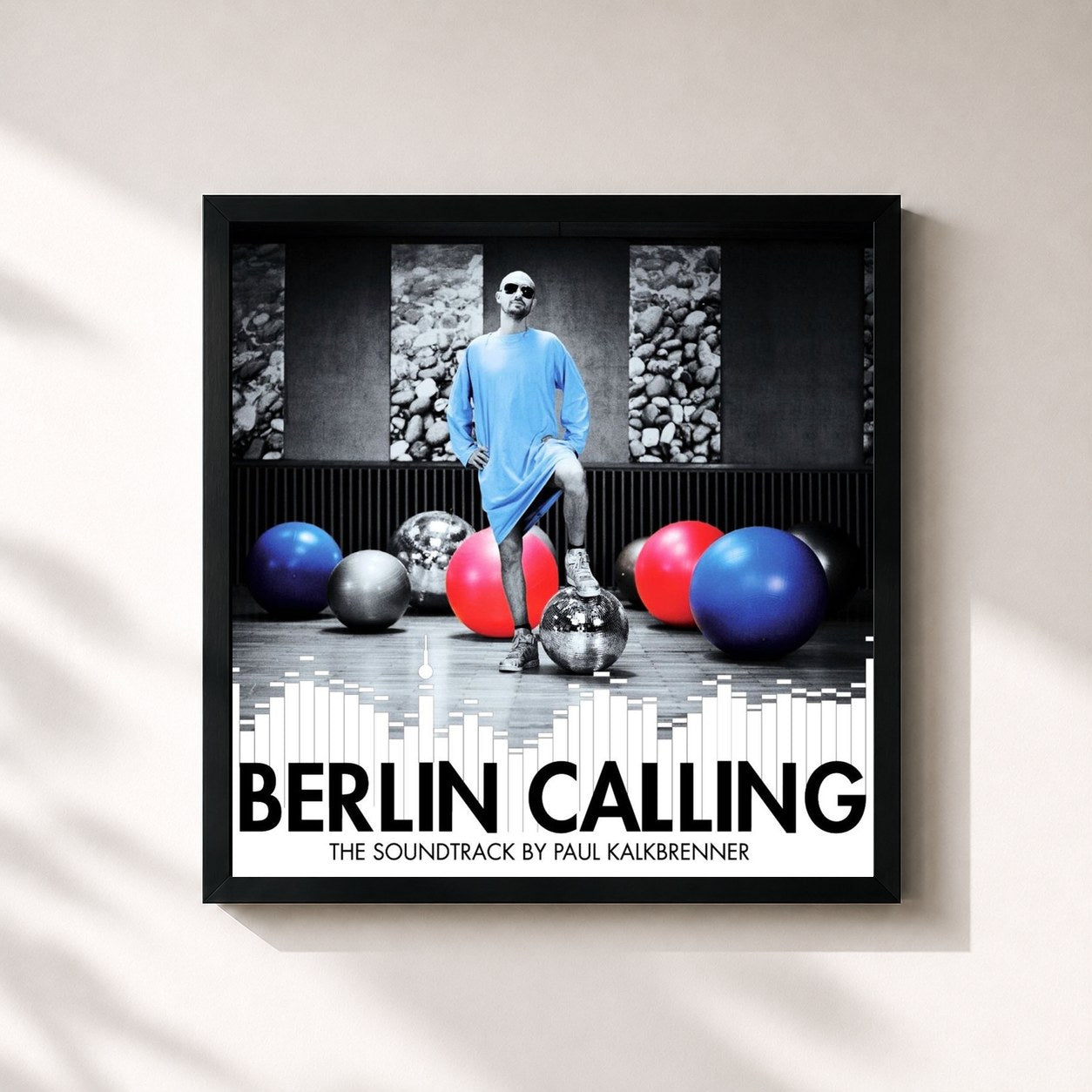 #noir Tableau carré de l'album Berlin Calling (The Soundtrack by Paul Kalkbrenner) de Paul Kalkbrenner, cadre noir 32x32 cm