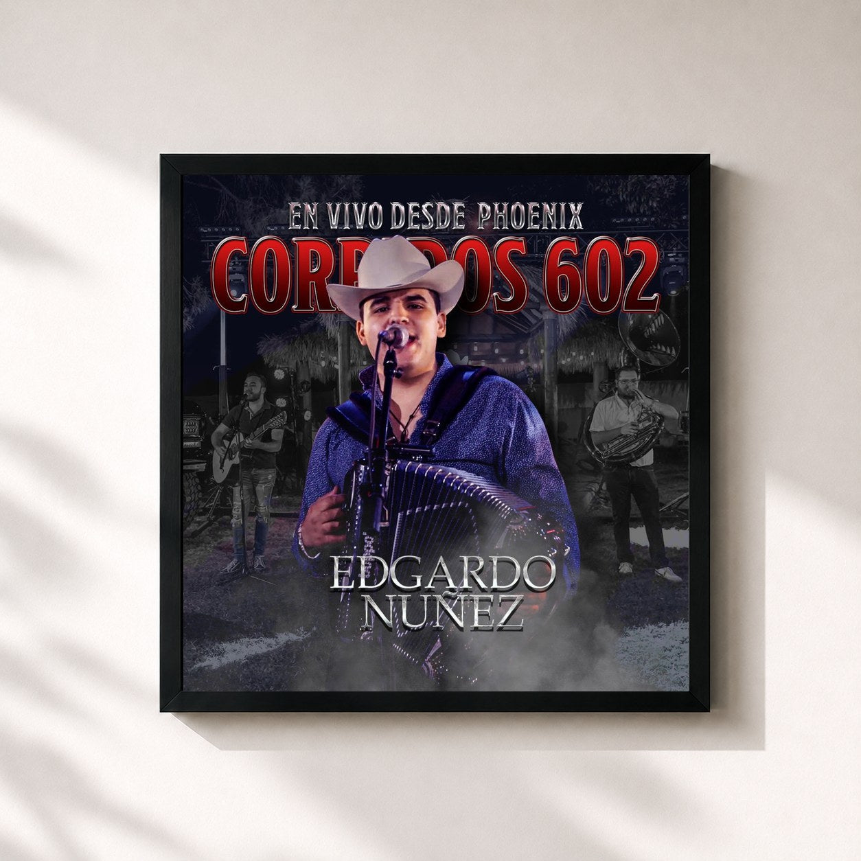 #noir Tableau carré de l'album Corridos 602 de Edgardo Nunez, cadre noir 32x32 cm