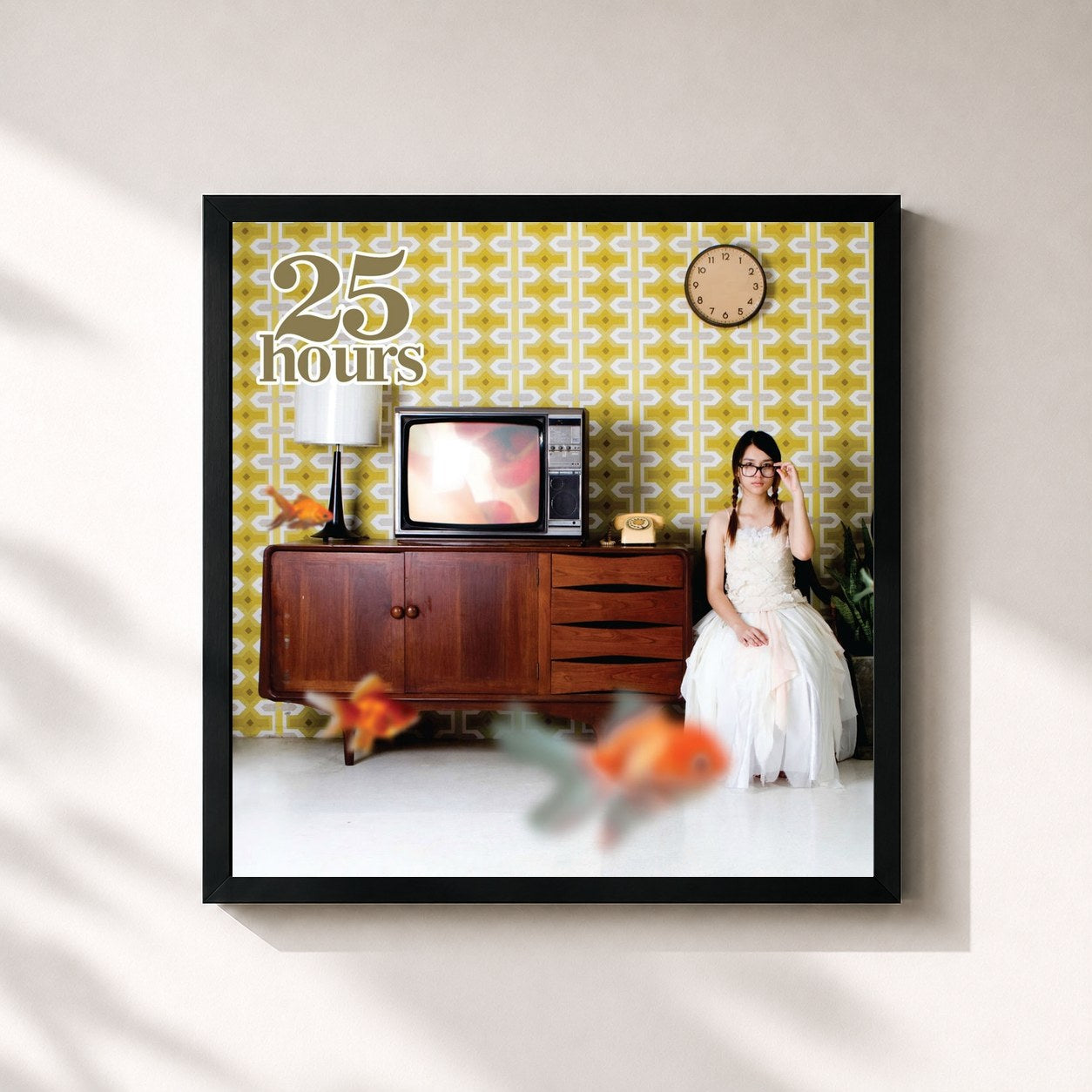 #noir Tableau carré de l'album 25 Hours de 25 hours, cadre noir 32x32 cm