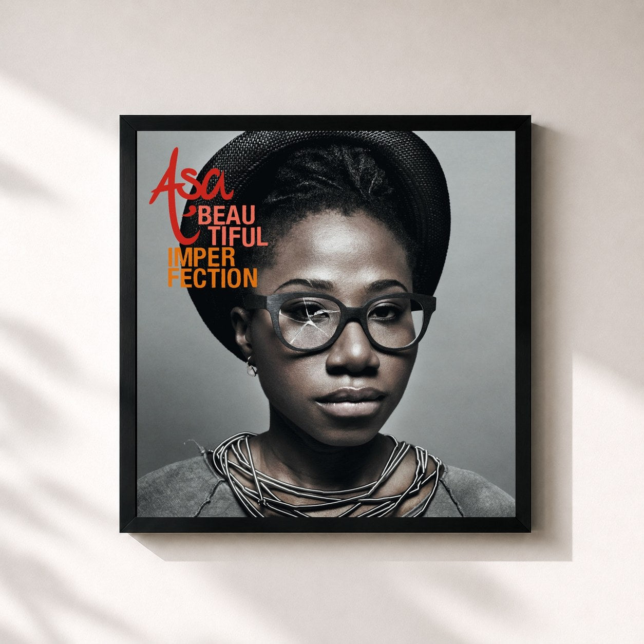 #noir Tableau carré de l'album Beautiful Imperfection de Aṣa, cadre noir 32x32 cm