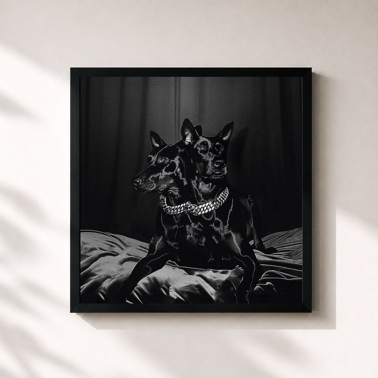 #noir Tableau carré de l'album FOREVER FRIENDS de NTO, cadre noir 32x32 cm