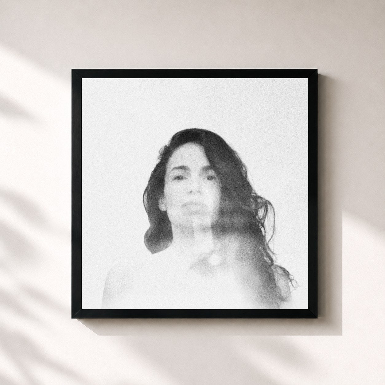 #noir Tableau carré de l'album nightsongs de Yael Naim, cadre noir 32x32 cm