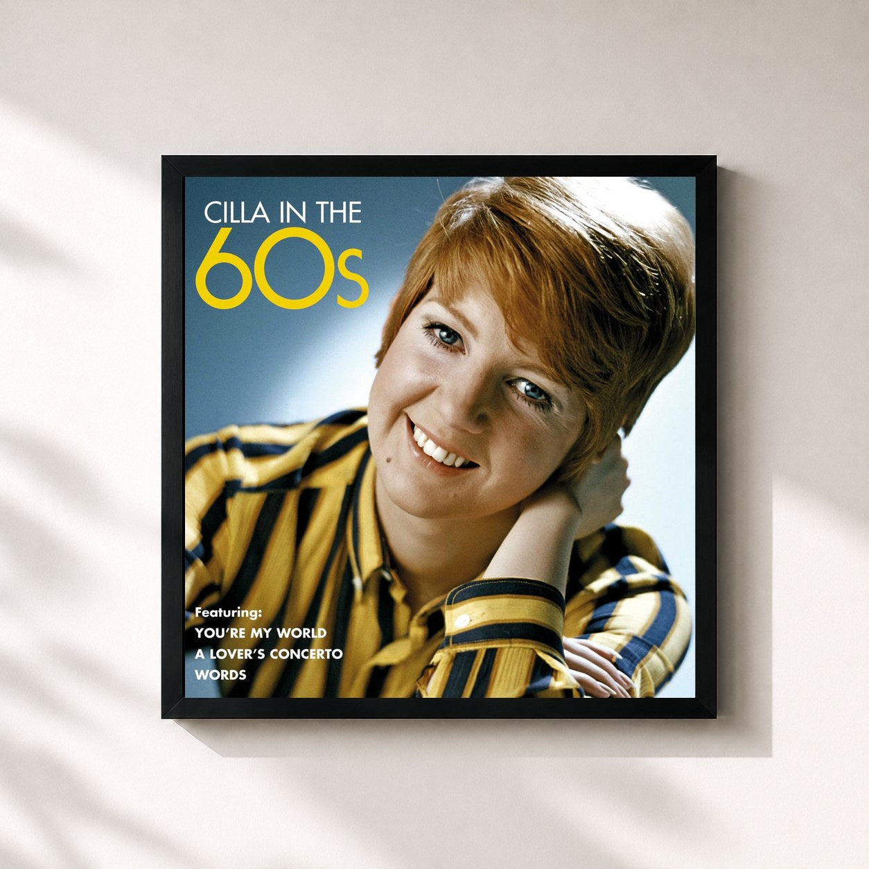 #noir Tableau carré de l'album Cilla in the 60's de Cilla Black, cadre noir 32x32 cm