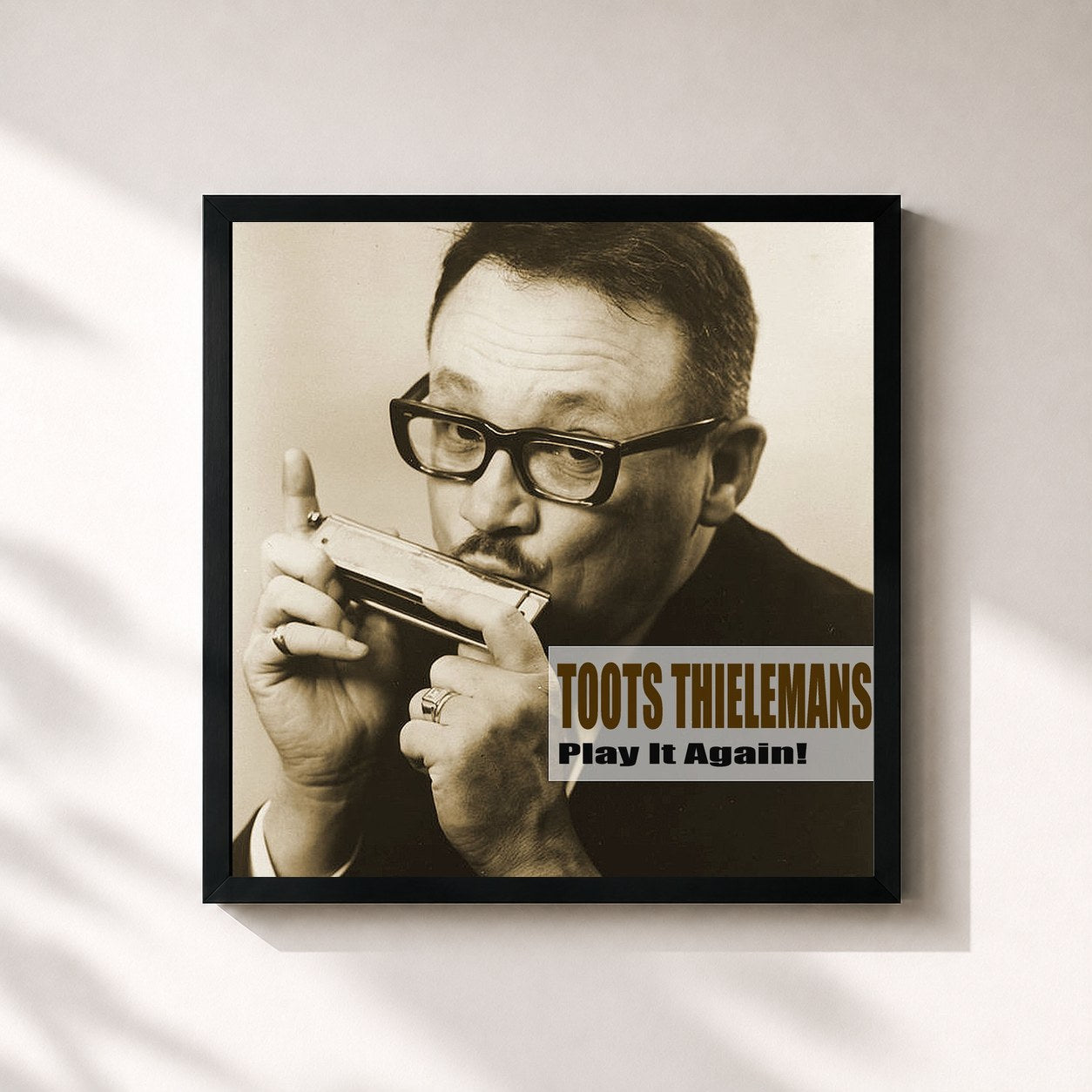 #noir Tableau carré de l'album Play It Again! (Remastered) de Toots Thielemans, cadre noir 32x32 cm