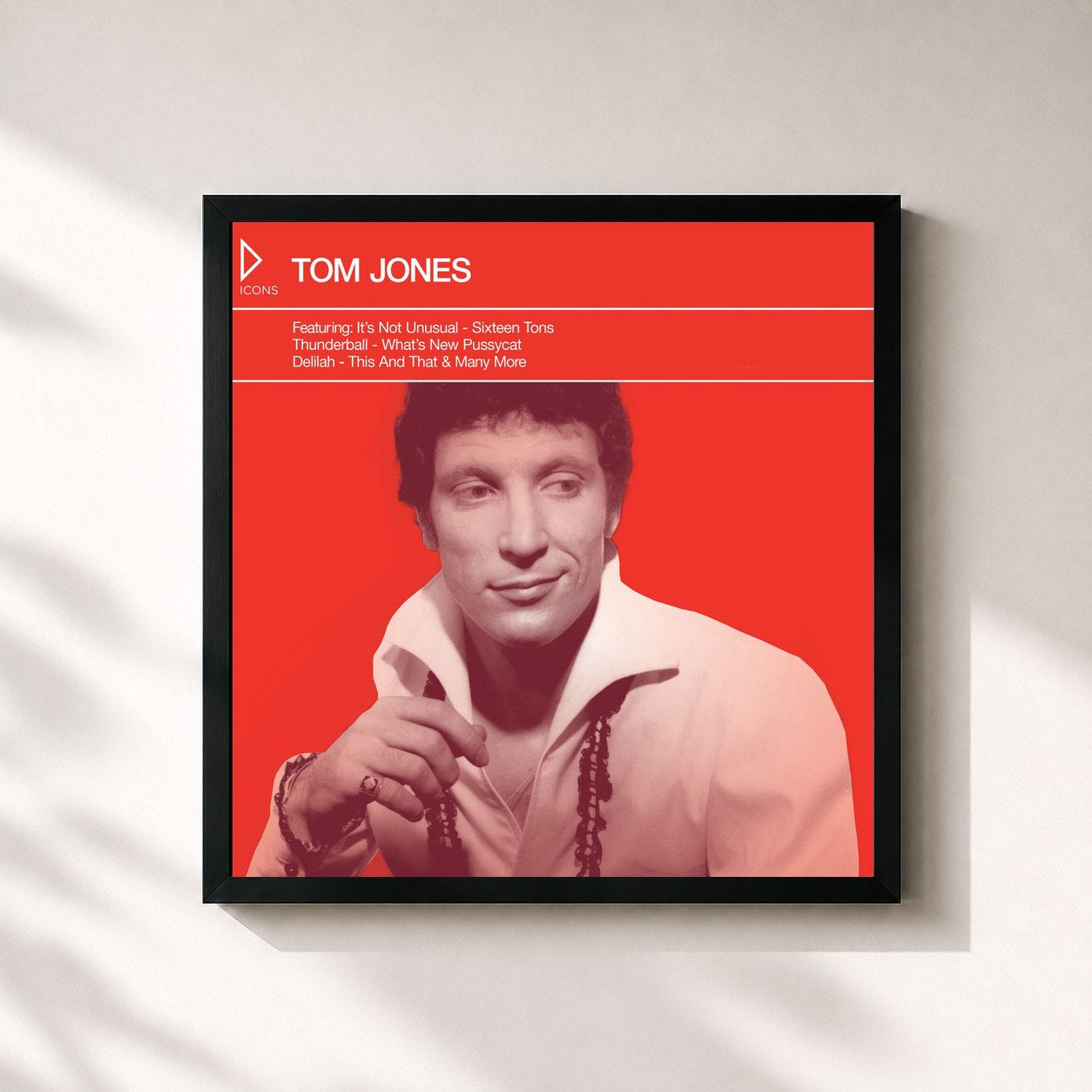 #noir Tableau carré de l'album Icons: Tom Jones de Tom Jones, cadre noir 32x32 cm