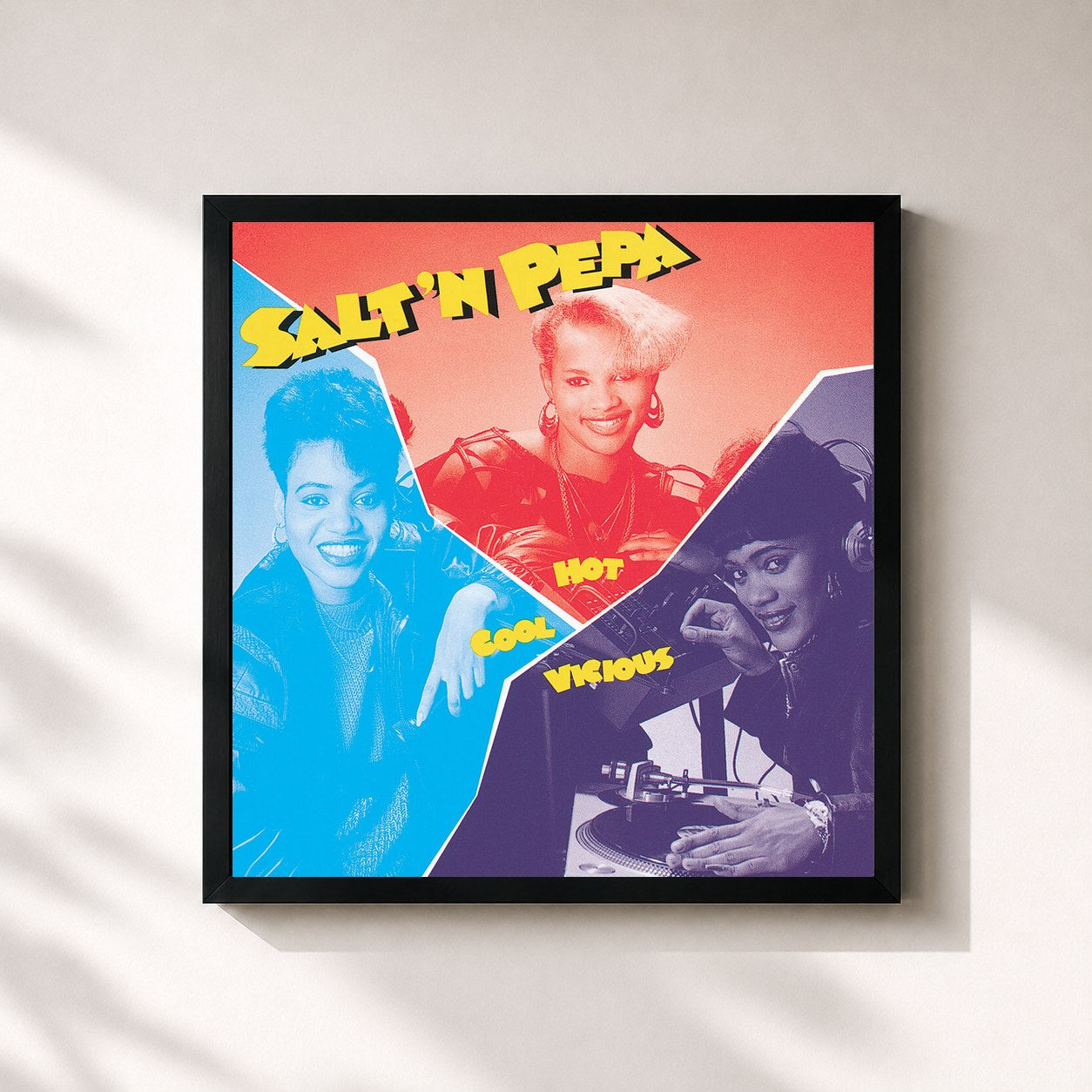#noir Tableau carré de l'album Hot, Cool & Vicious de Salt-N-Pepa, cadre noir 32x32 cm