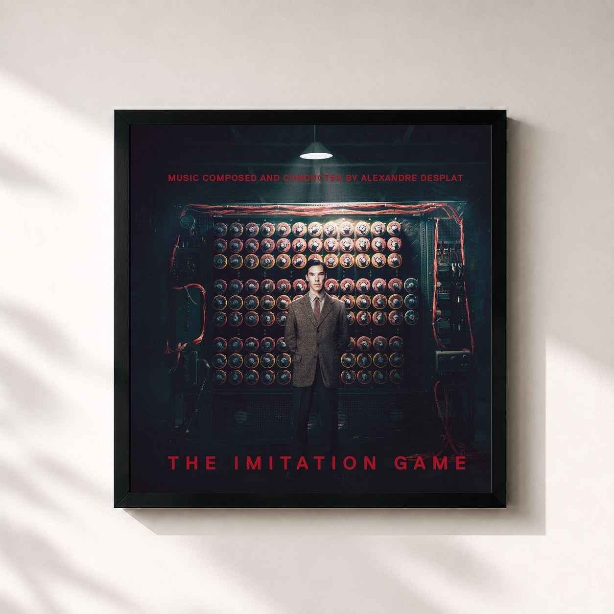 #noir Tableau carré de l'album The Imitation Game (Original Motion Picture Soundtrack) de Alexandre Desplat, cadre noir 32x32 cm