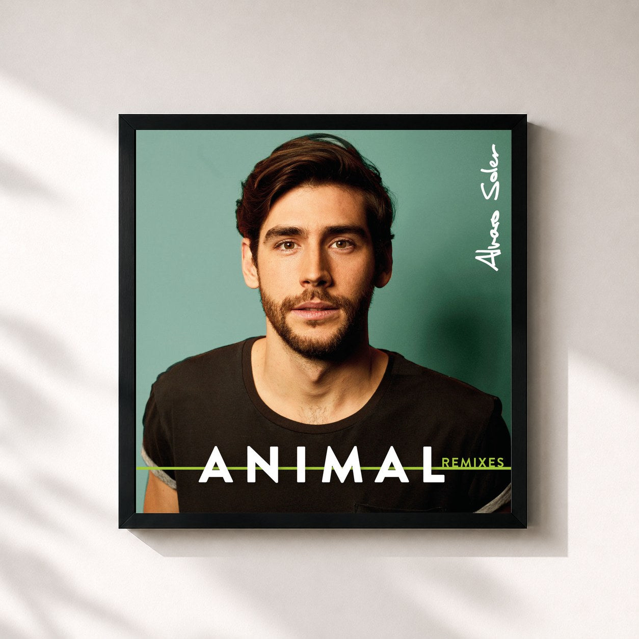 #noir Tableau carré de l'album Animal (Remixes) de Alvaro Soler, cadre noir 32x32 cm