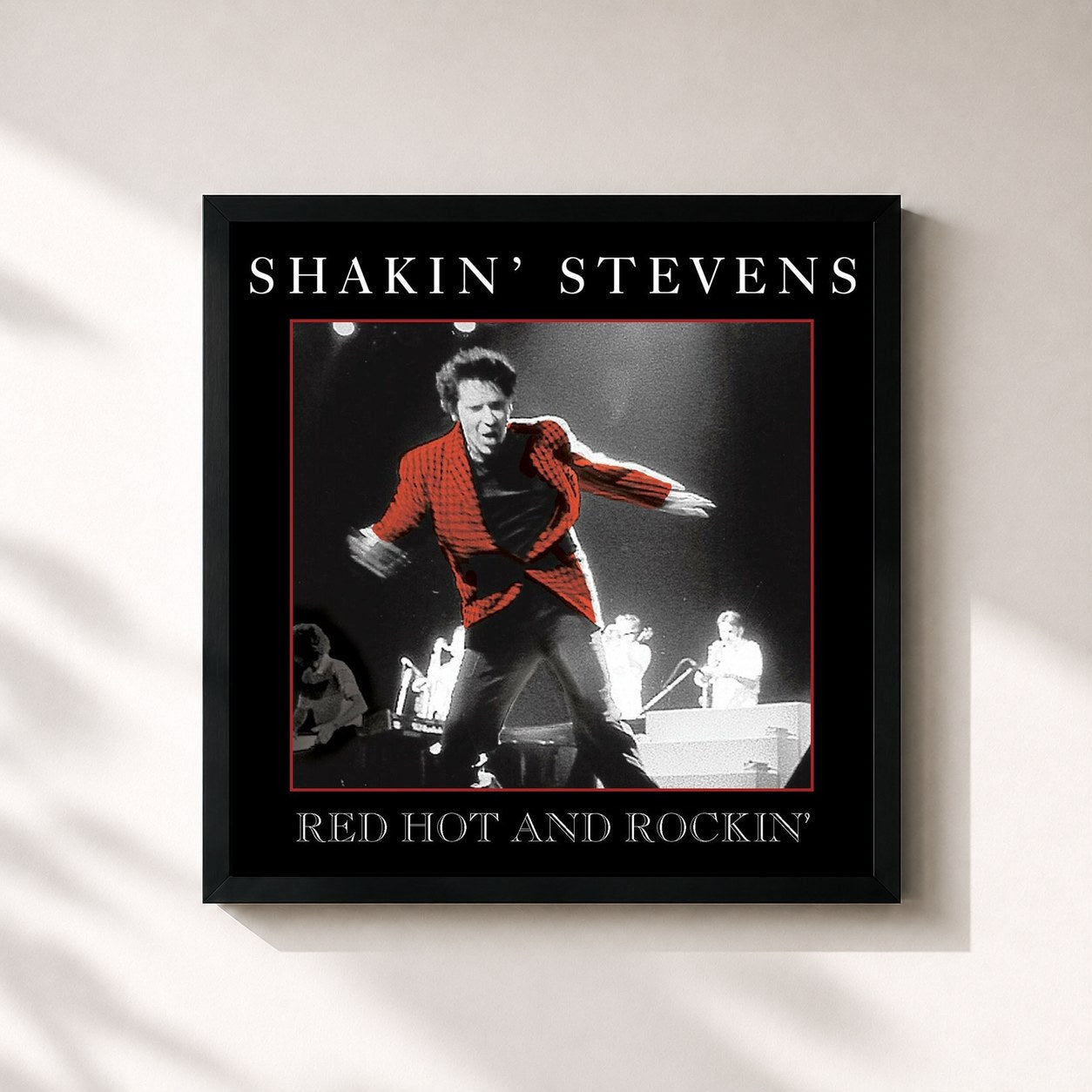 #noir Tableau carré de l'album Red Hot and Rockin' de Shakin' Stevens, cadre noir 32x32 cm