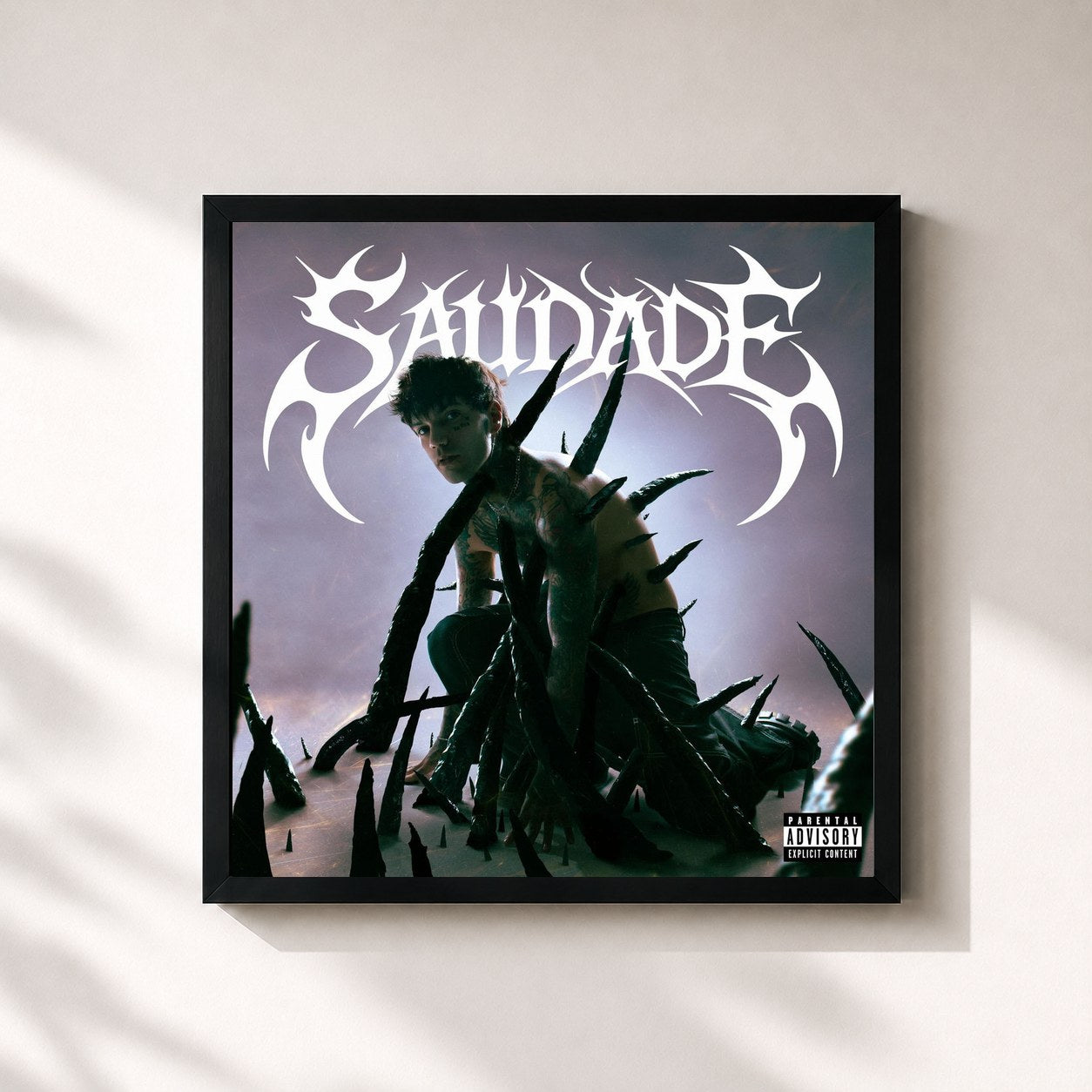 #noir Tableau carré de l'album SAUDADE de GionnyScandal, cadre noir 32x32 cm